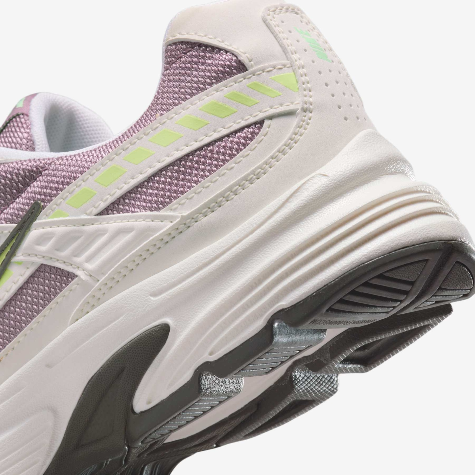 Tênis Nike Initiator Feminino - Foto 8