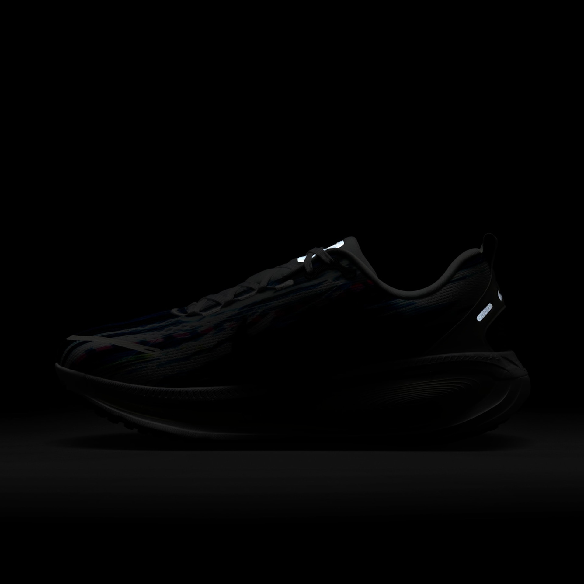 Tênis Nike Vomero 18 SE Masculino - Foto 11