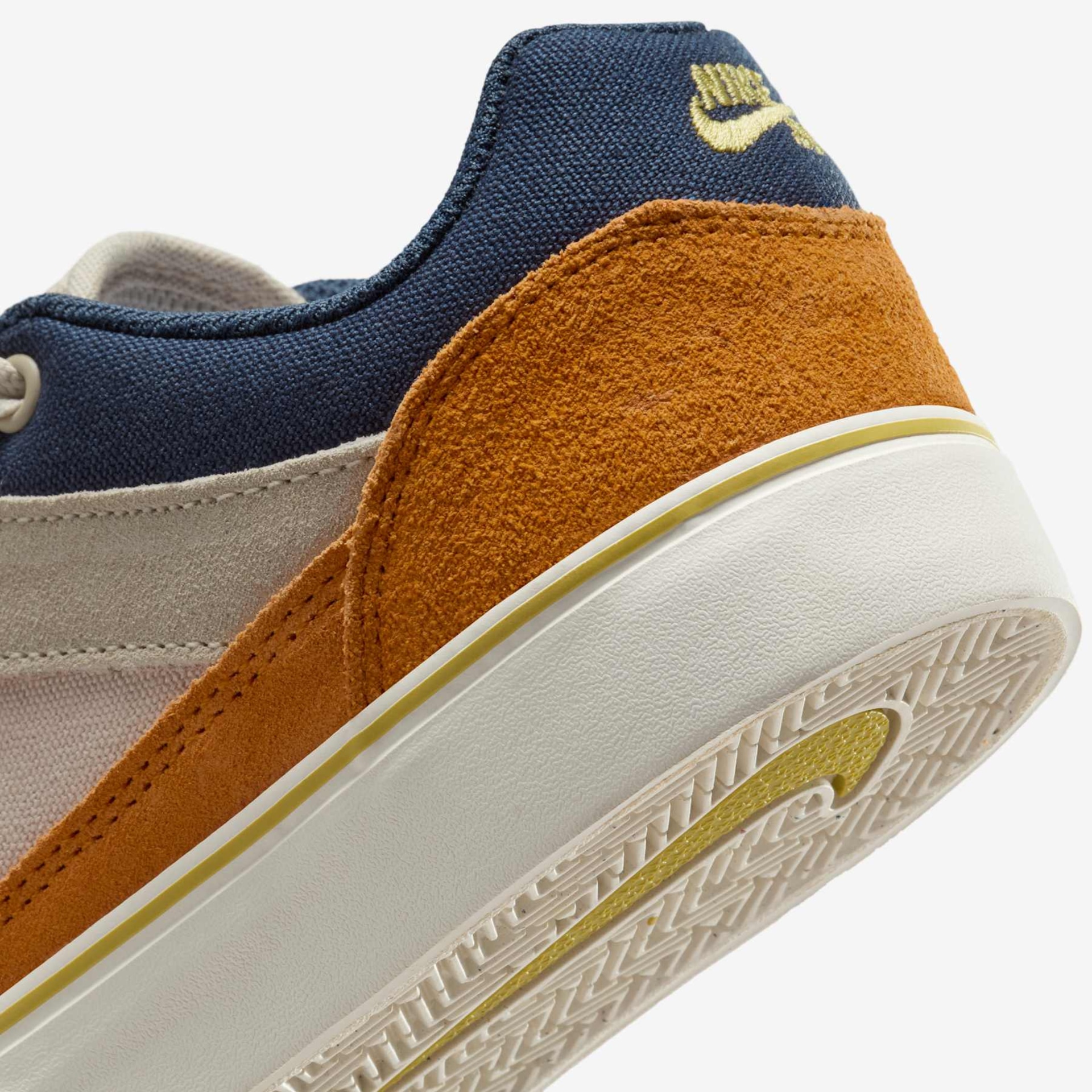 Tênis Nike SB Malor Infantil - Foto 8