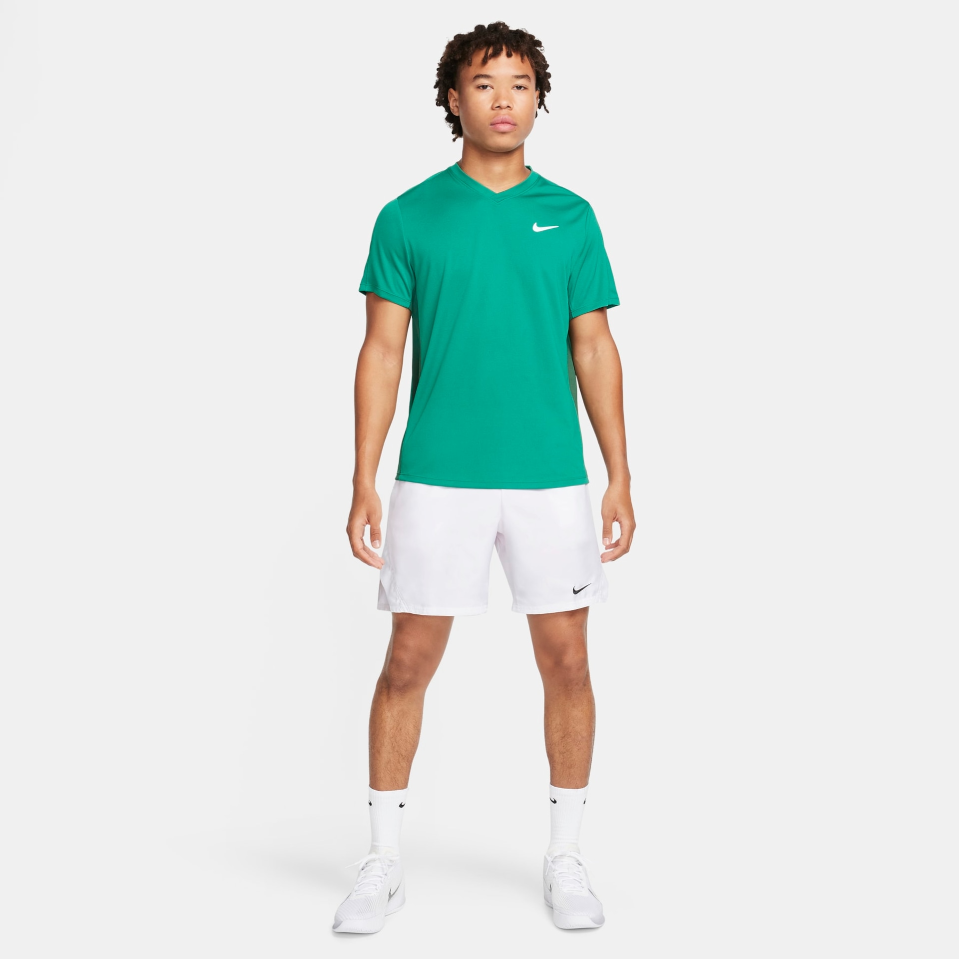 Shorts Nike Court Dri-FIT Victory 7IN Masculino - Foto 7