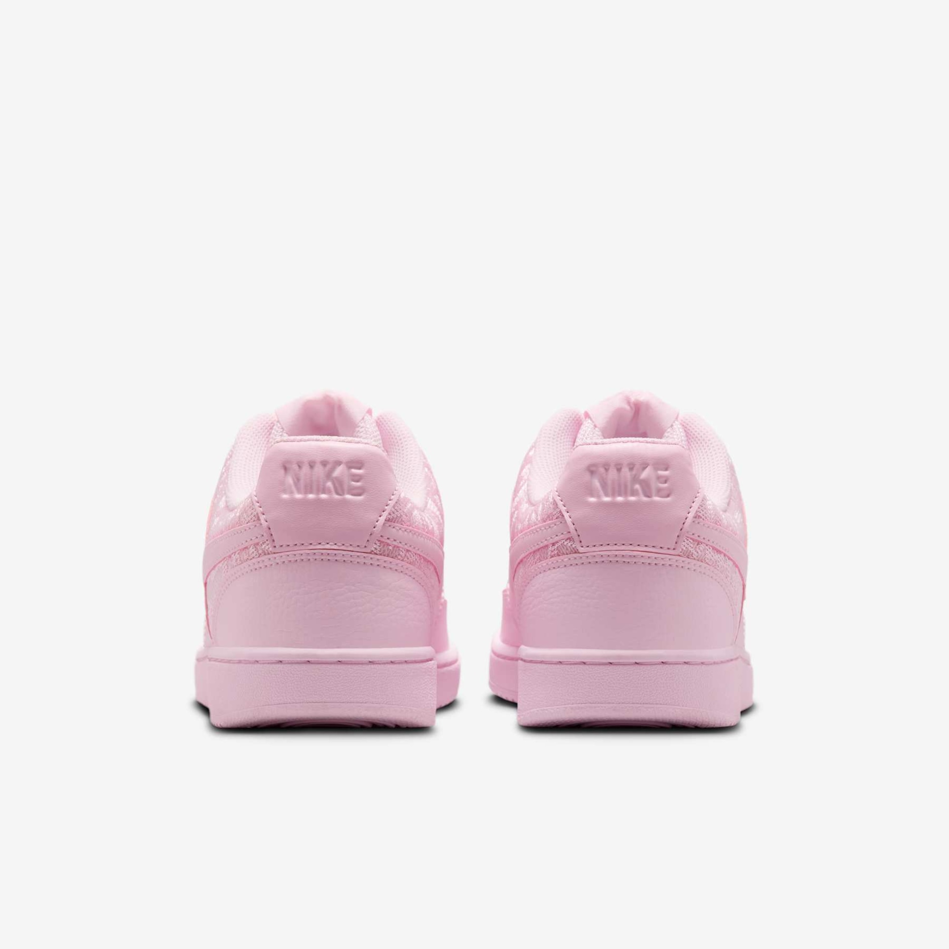 Tênis Nike Court Vision Low Feminino - Foto 6