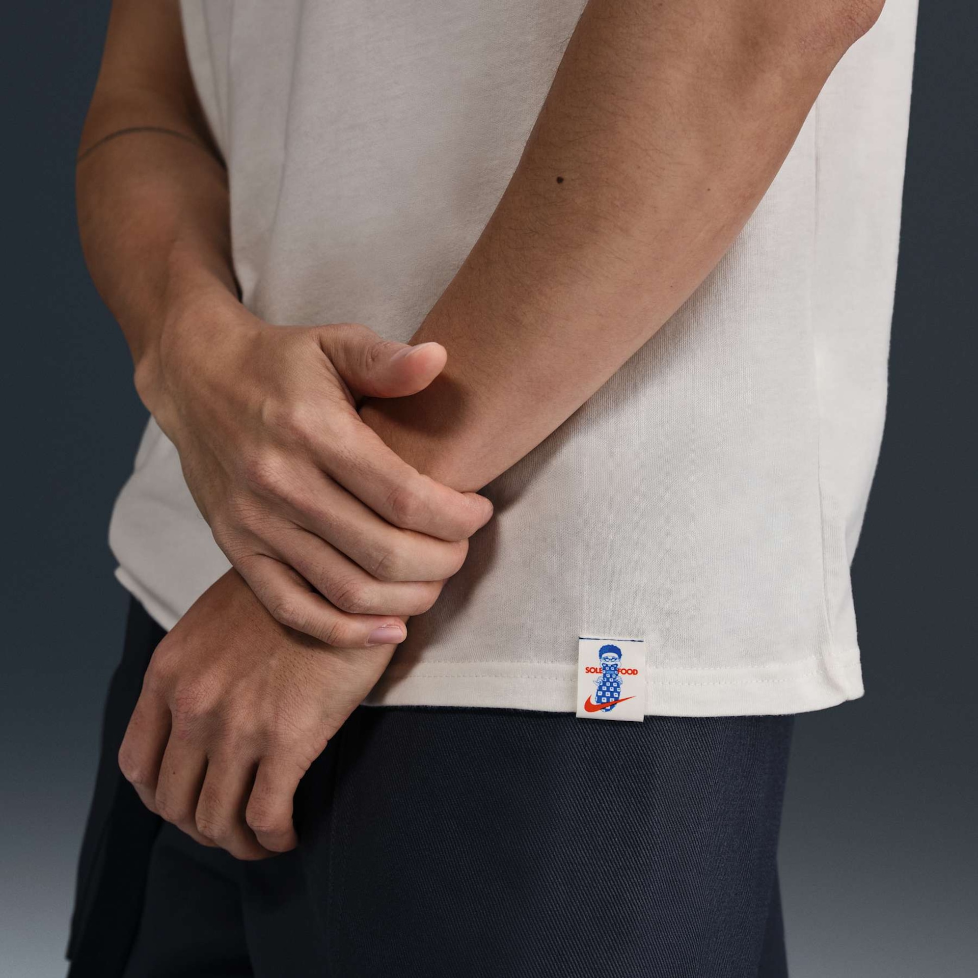 Camiseta Nike M90 OC Sole Food Masculina - Foto 6