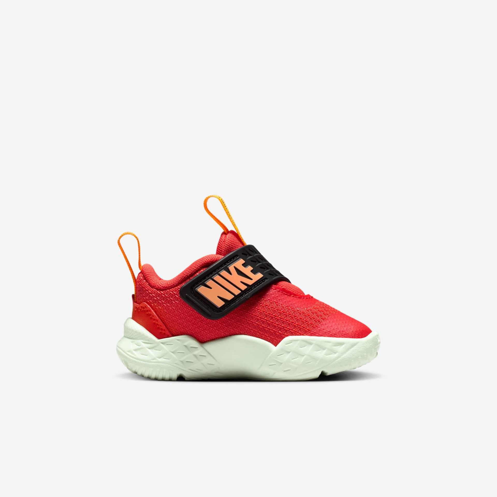 Tênis Nike Team Hustle D12 Infantil - Foto 3