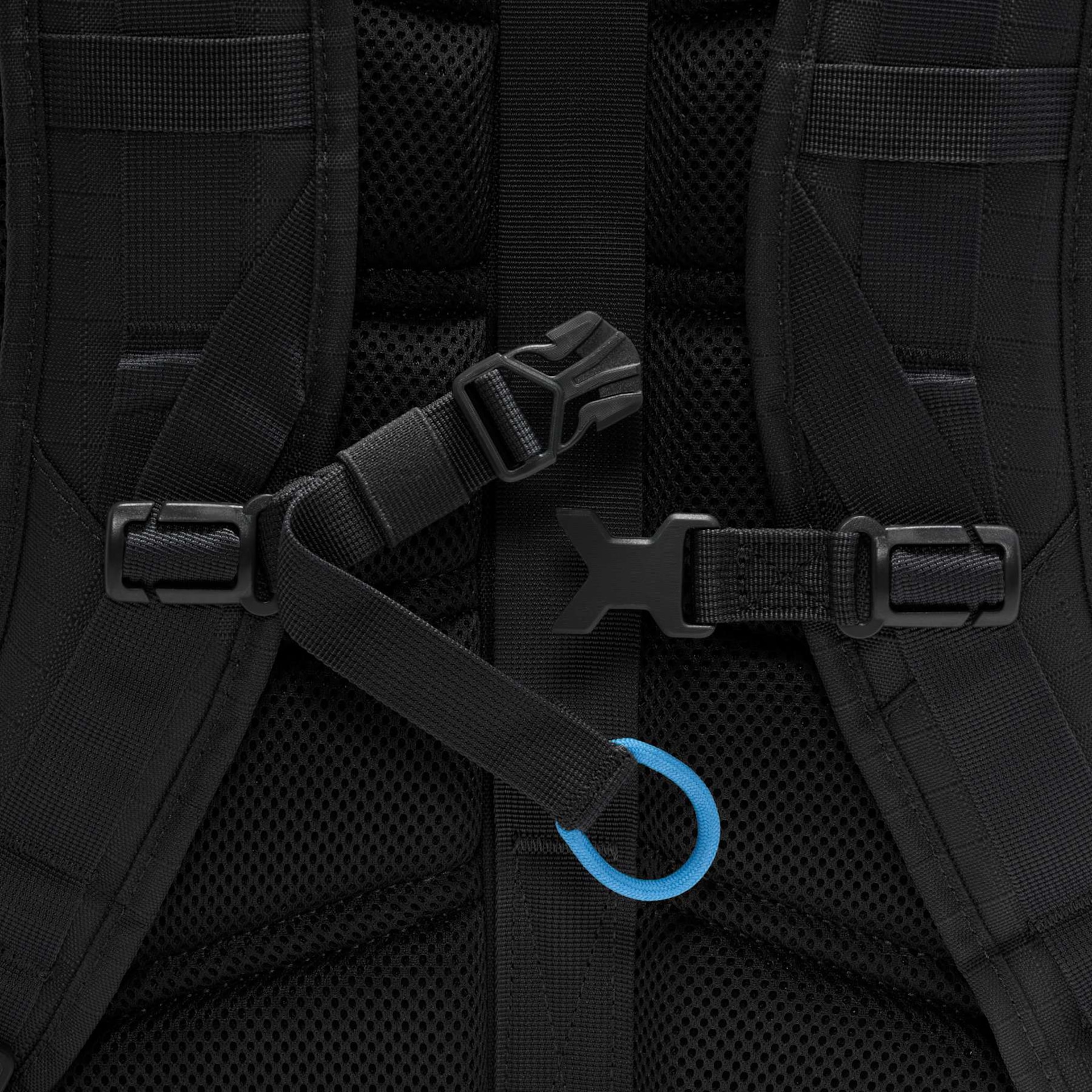 Mochila Nike Elite EasyOn Unissex - Foto 13