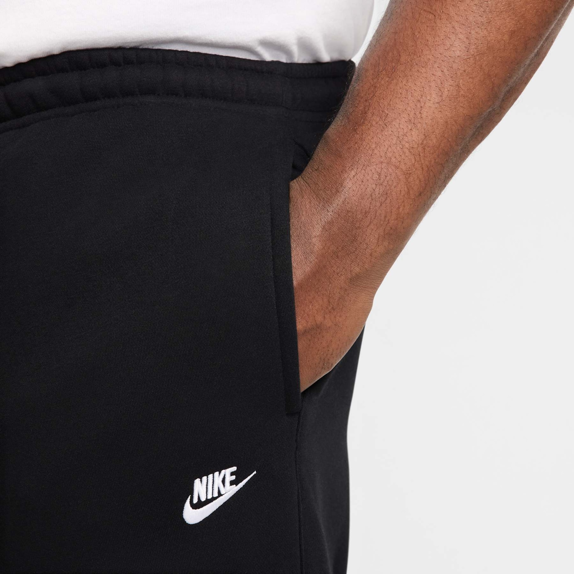 Calça Nike Club Cargo Masculina - Foto 10