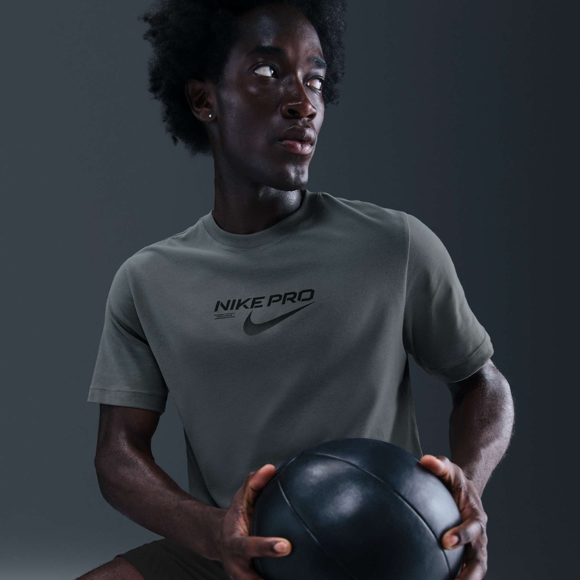 Camiseta Dri-FIT Nike Pro Training Masculina - Foto 3