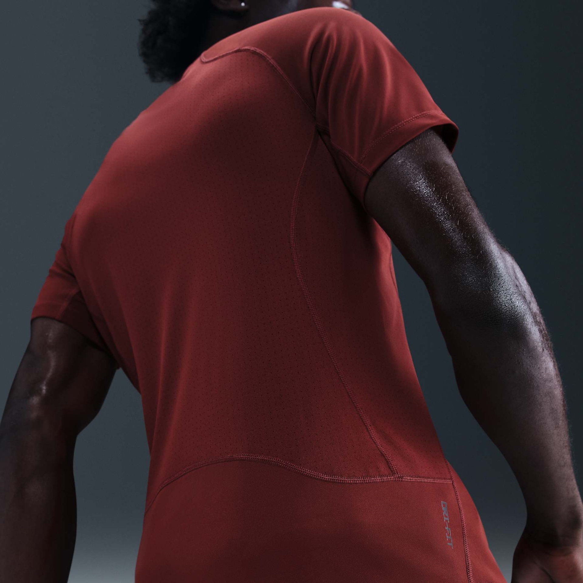 Camiseta Dri-FIT Nike Pro Masculina - Foto 2