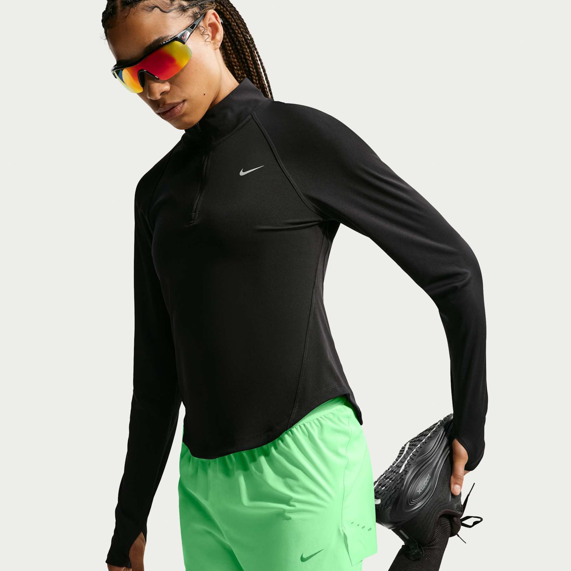 Shorts Nike Dri-FIT Swift 2in1 Feminino - Foto 4