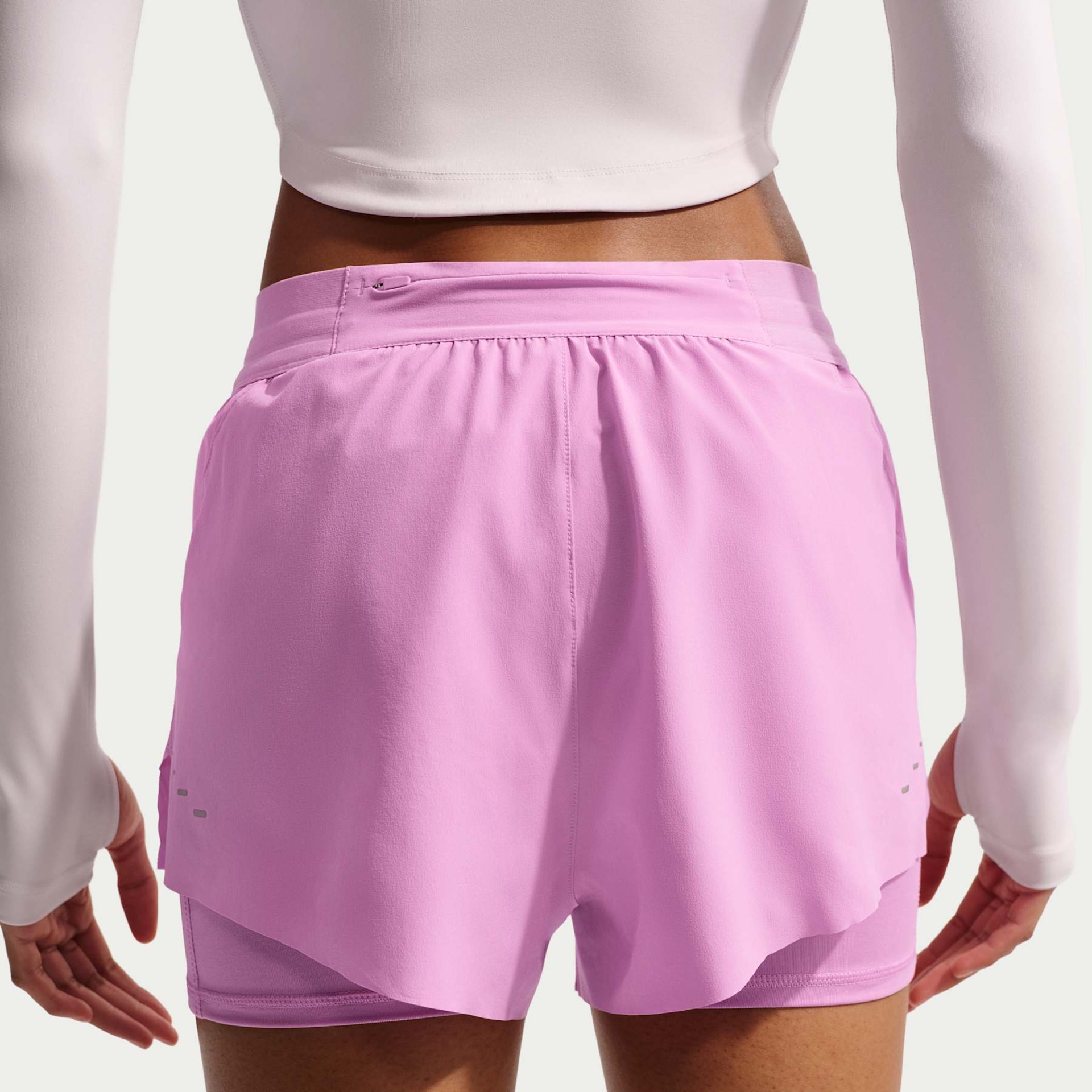 Shorts Nike Dri-FIT Swift Feminino - Foto 3