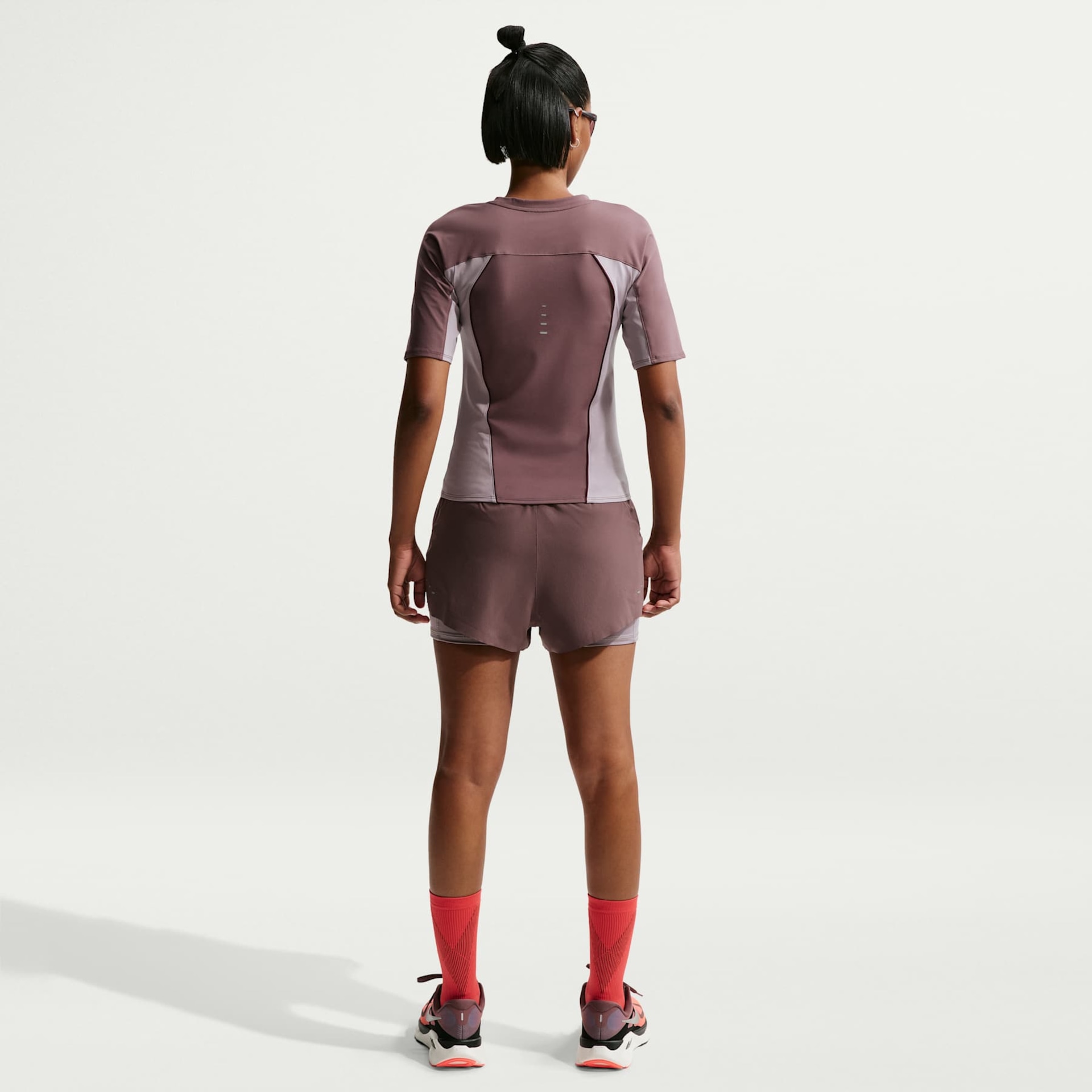 Shorts Nike Dri-FIT Swift Feminino - Foto 5