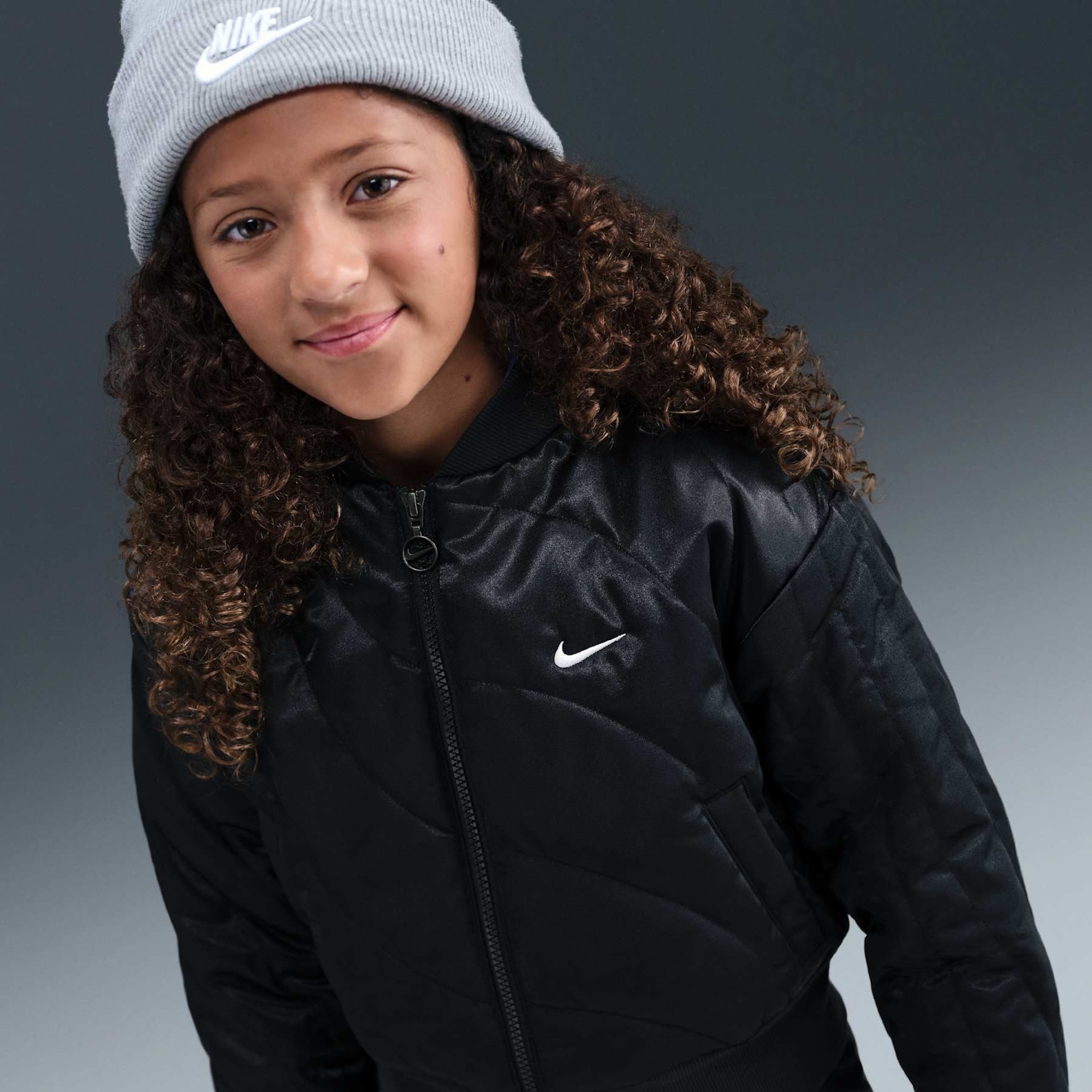 Imagem principal de Jaqueta Nike Sportswear Star Infantil