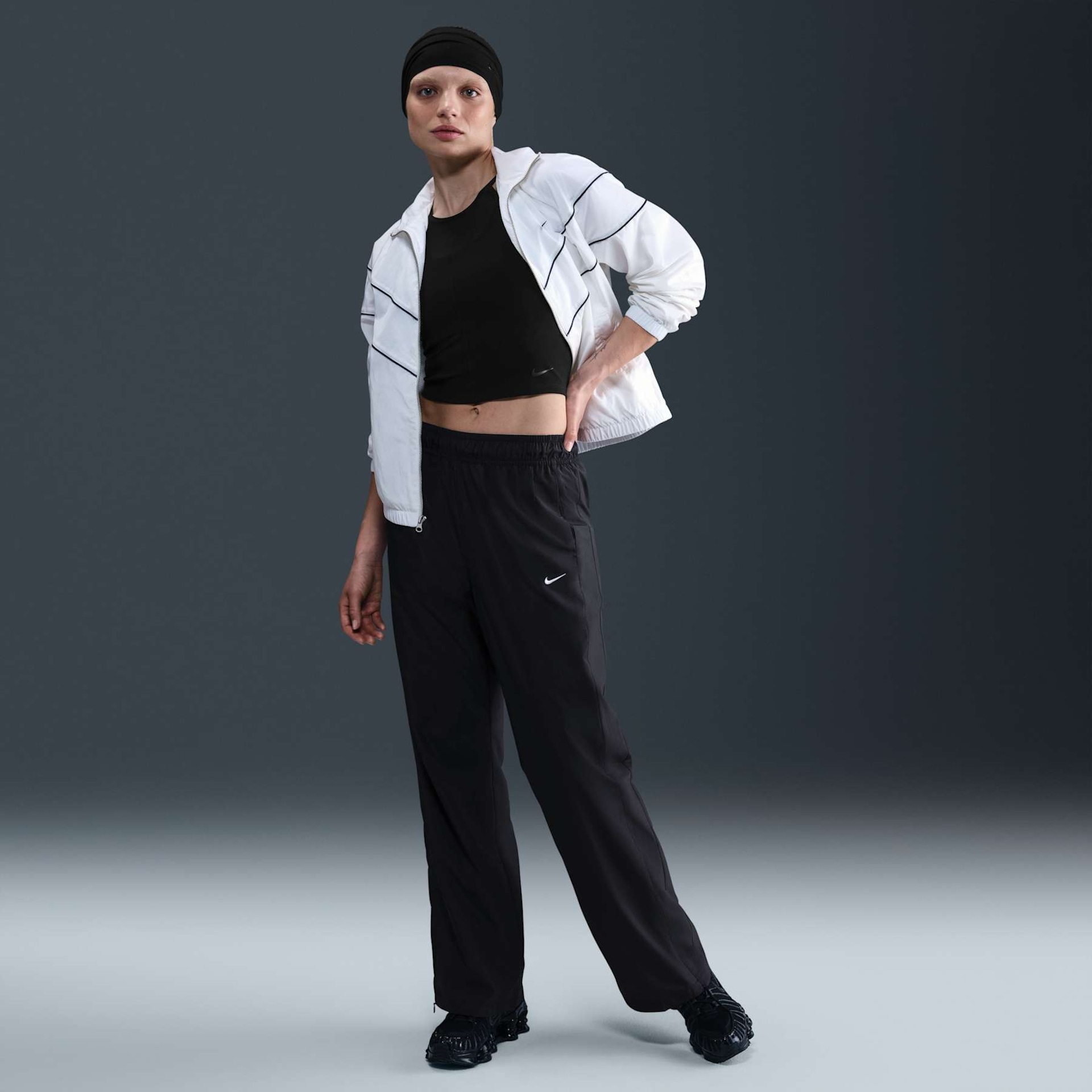 Imagem principal de Calça Nike Sportswear Classic Feminina