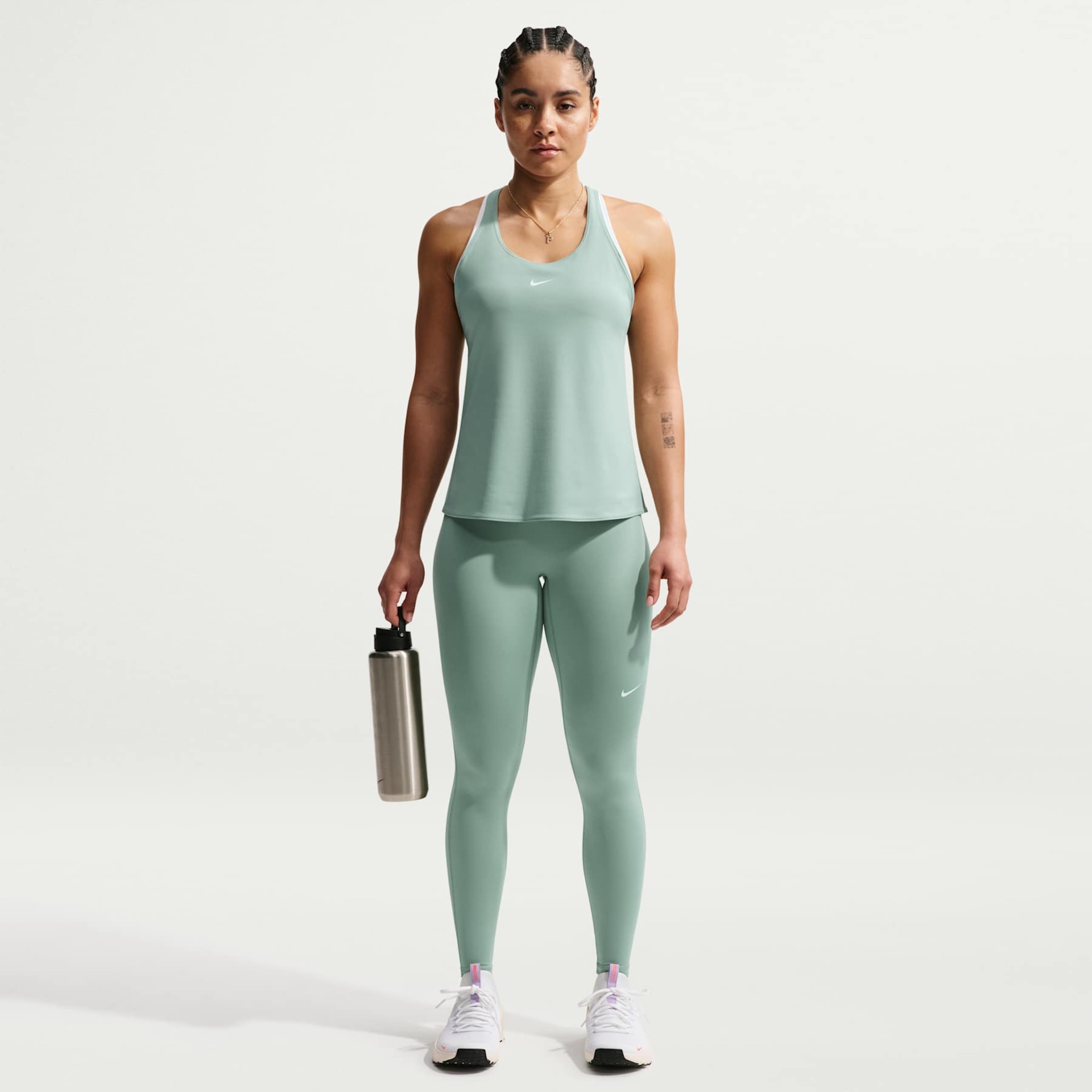 Regata Dri-FIT Nike Pro Elastika Feminina - Foto 4
