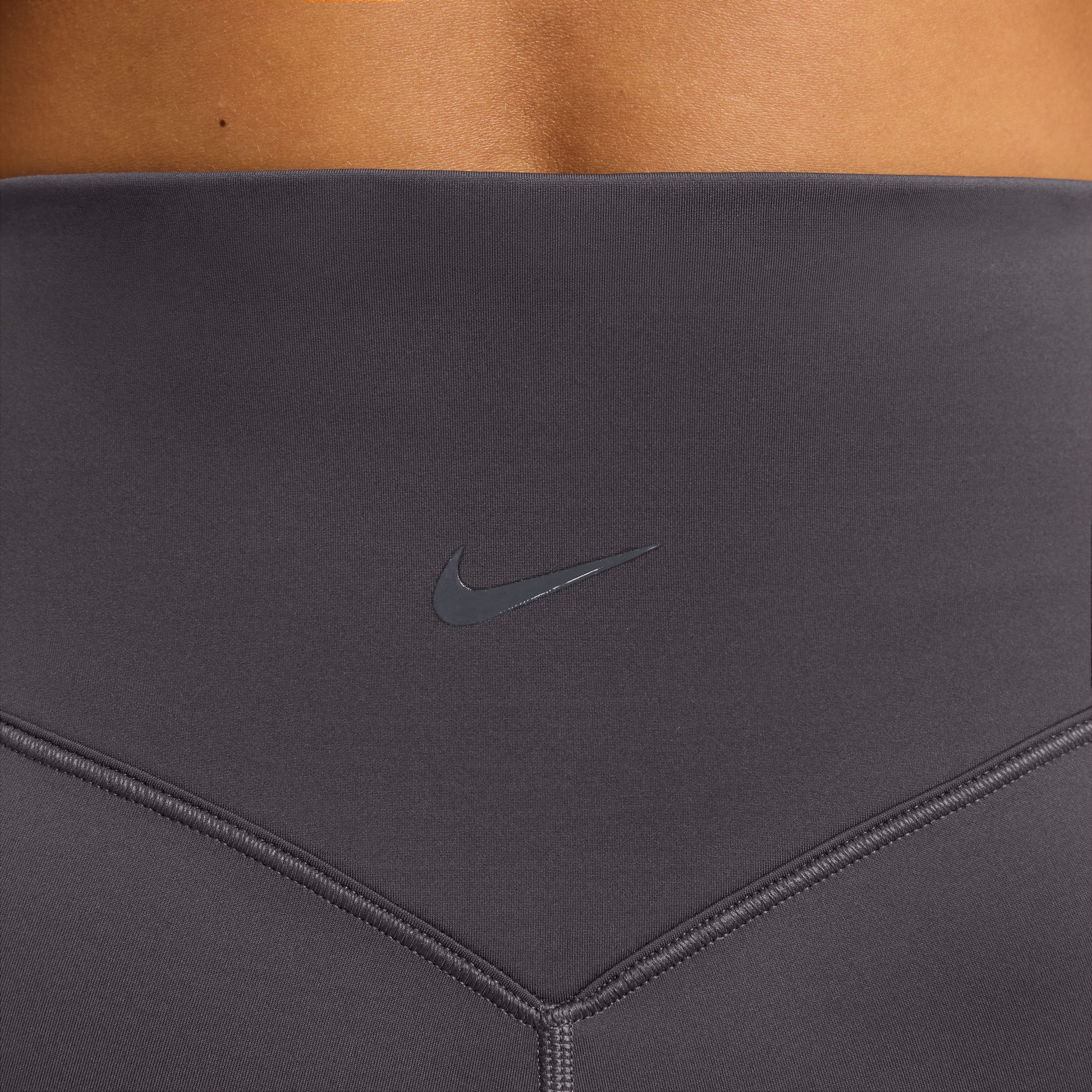 Shorts Nike Dri-FIT Universa 8IN Feminino - Foto 4
