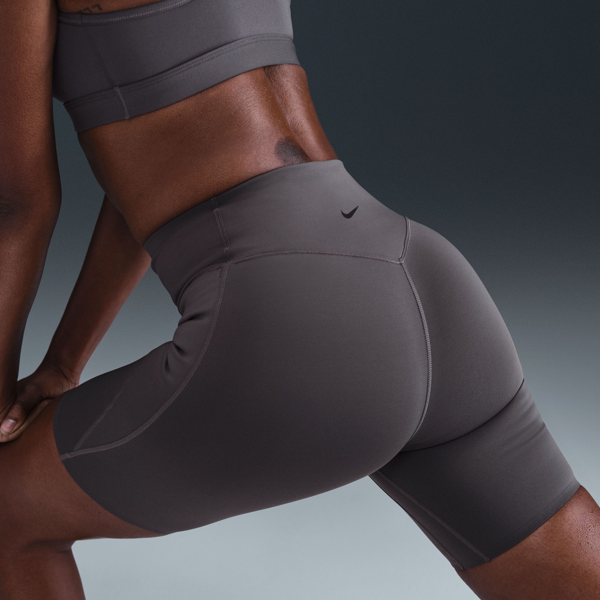 Shorts Nike Dri-FIT Universa 8" Feminino - Foto 4