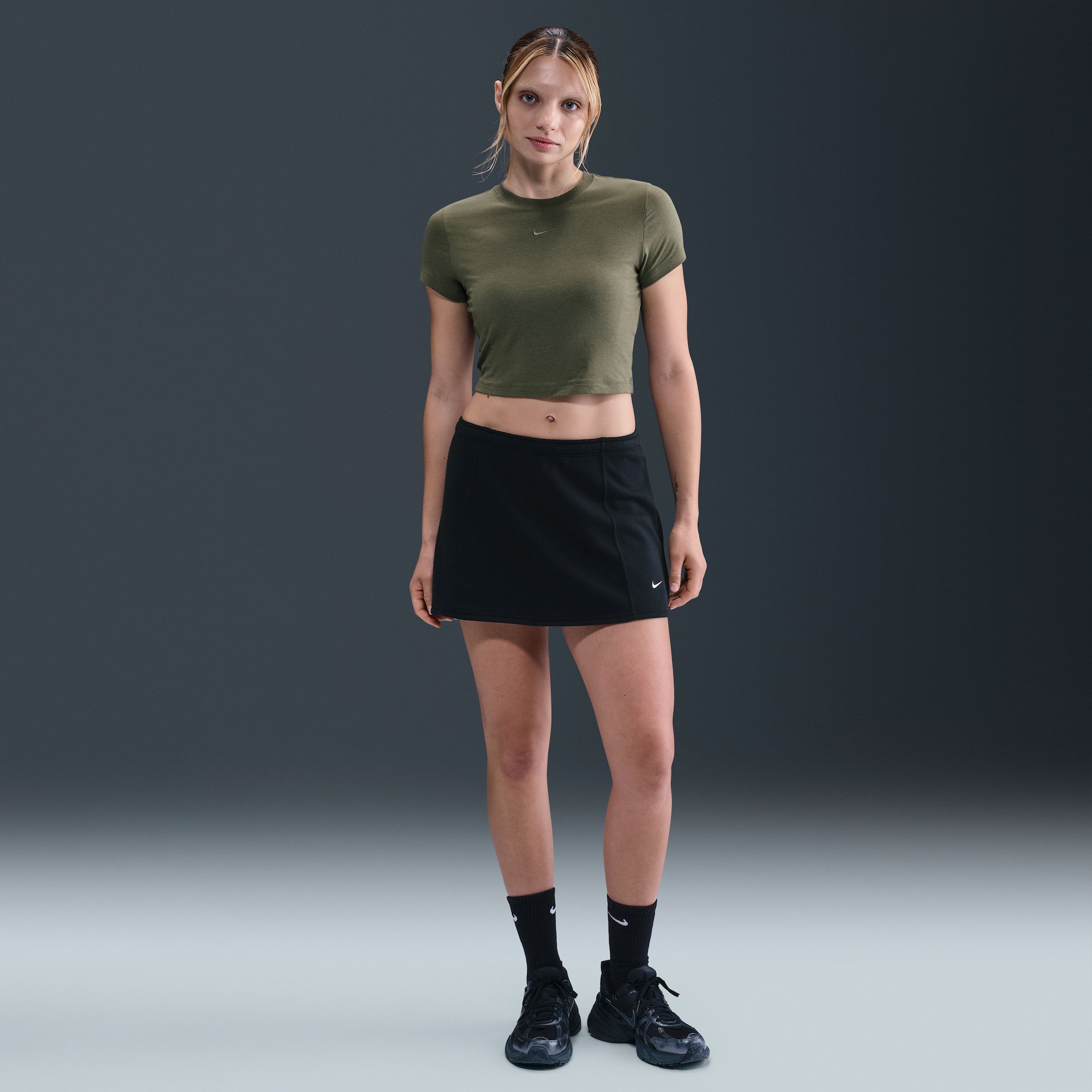 Imagem principal de Camiseta Nike Sportswear Chill Knit Cropped Feminina