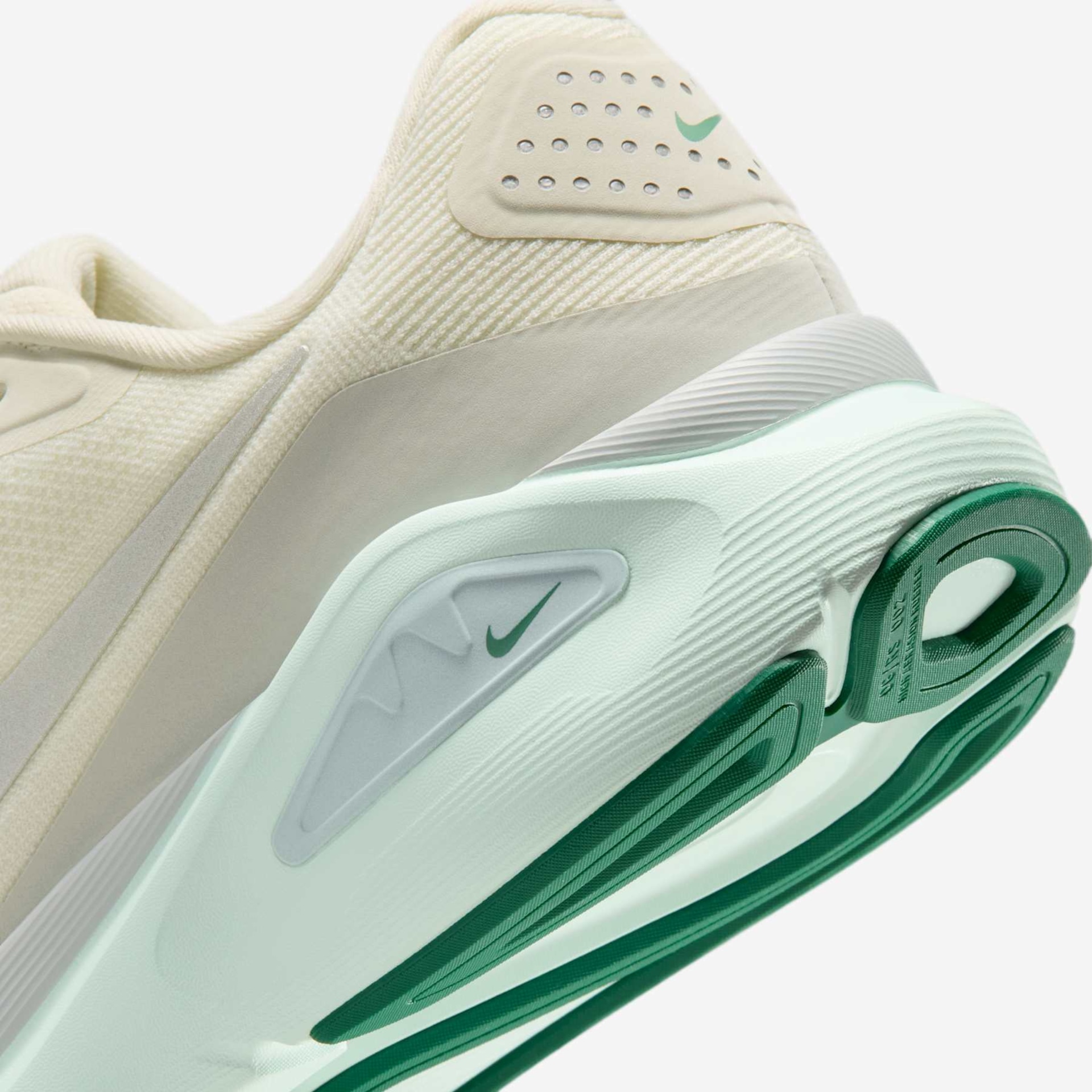 Tênis Nike Structure 26 Feminino - Foto 8