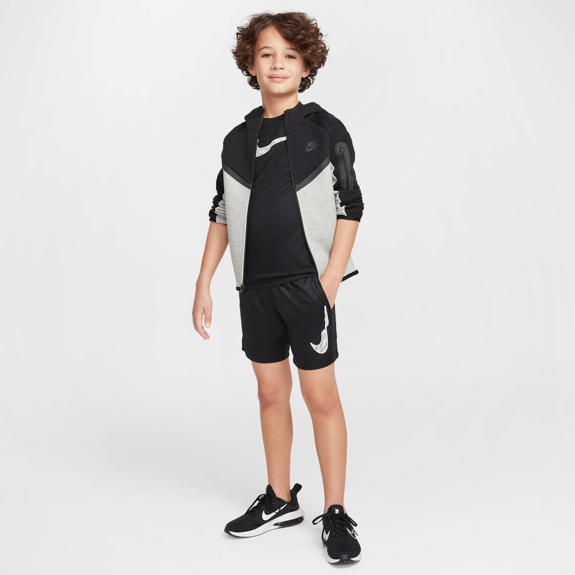Shorts Nike Dri-FIT Trophy23 Infantil - Foto 7