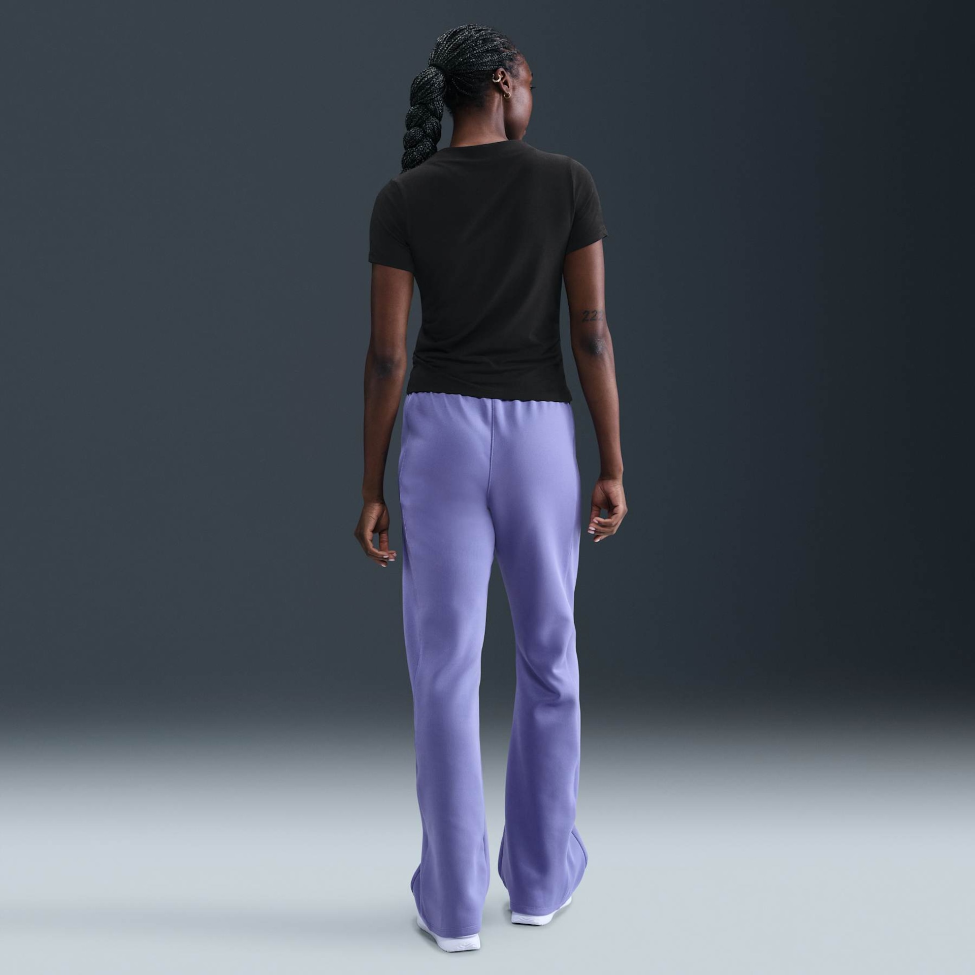 Camiseta Nike Sportswear Chill Knit Feminina - Foto 5