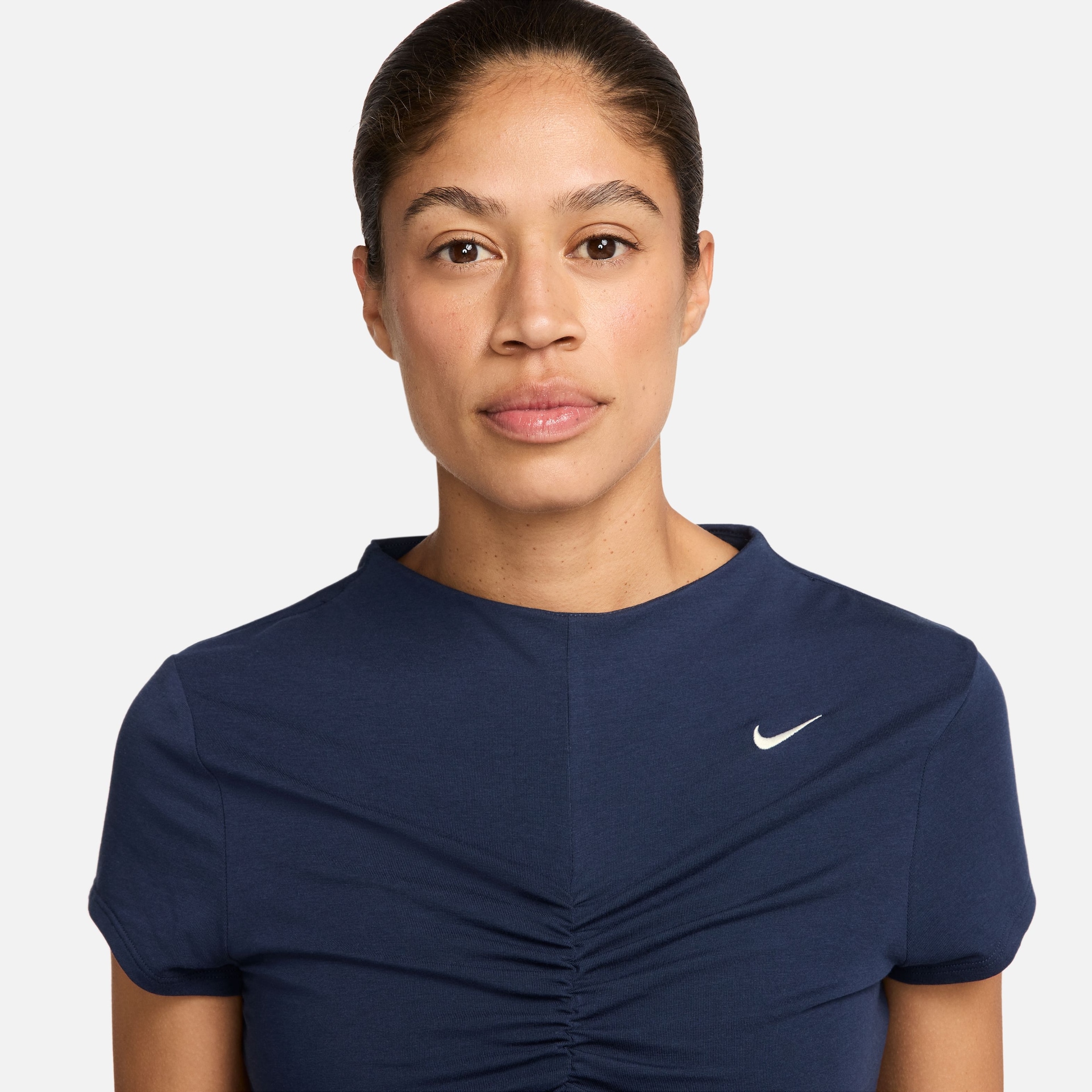 Camiseta Cropped Nike Sportswear Chill Knit Feminina - Foto 3