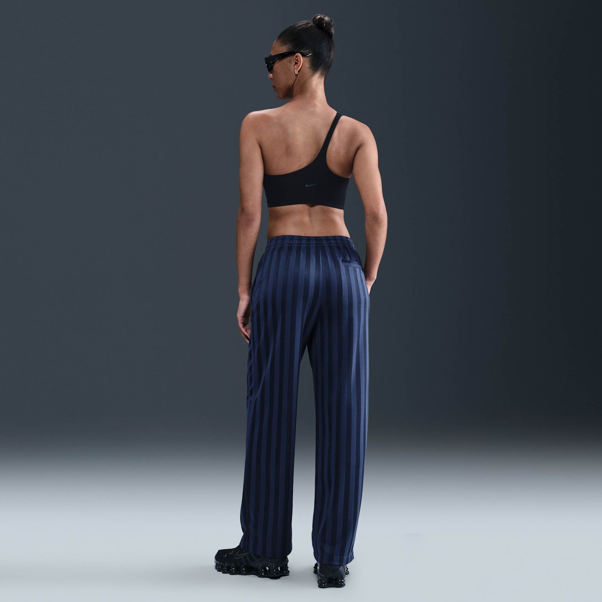 Calça Nike Sportswear Stripe Feminina - Foto 4