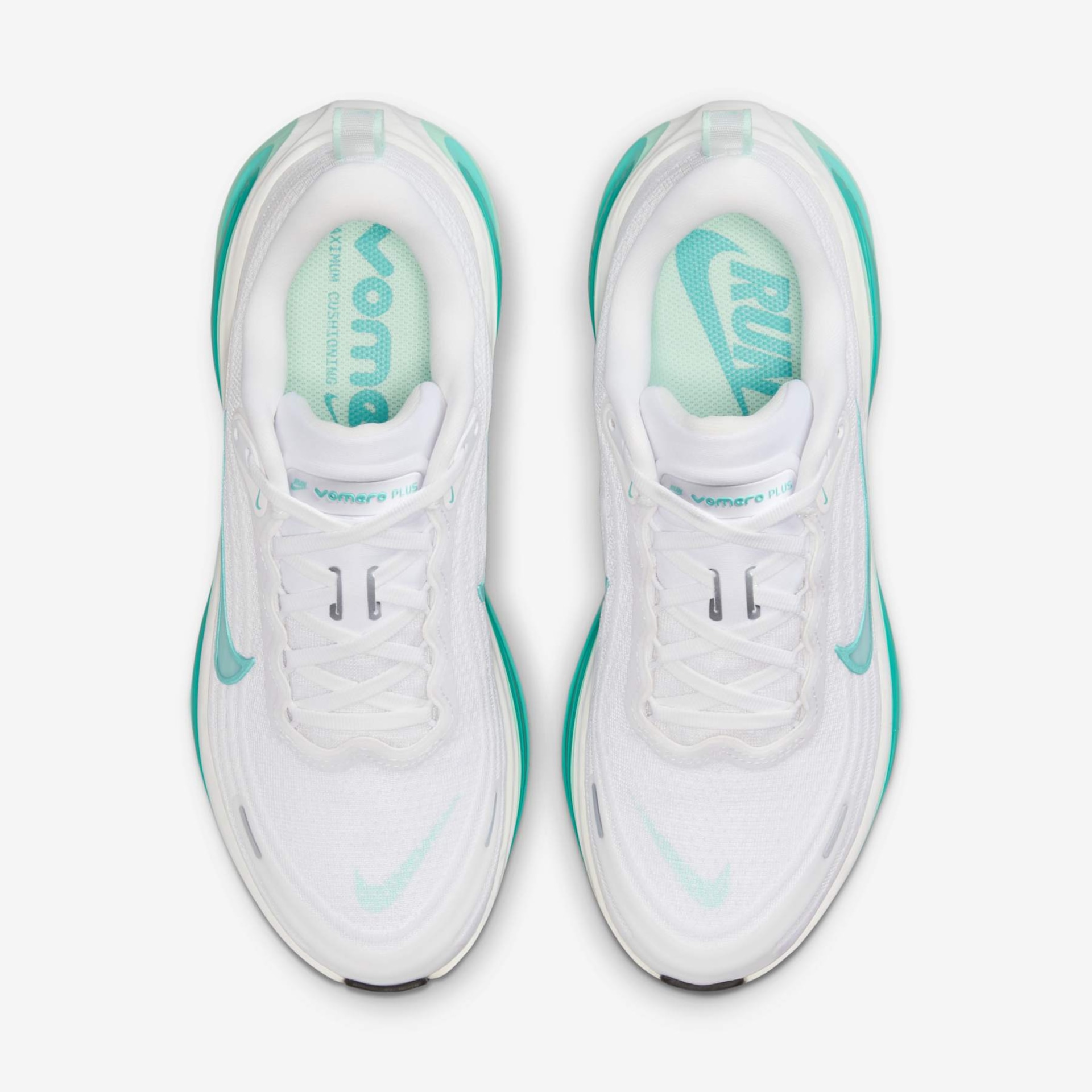 Tênis Nike Vomero Plus Feminino - Foto 4