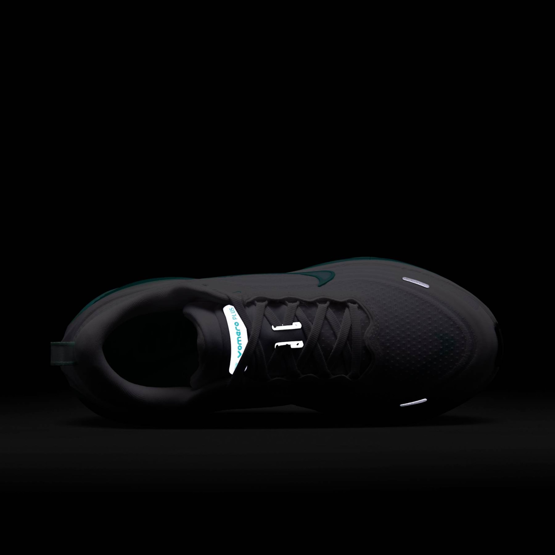 Tênis Nike Vomero Plus Feminino - Foto 9