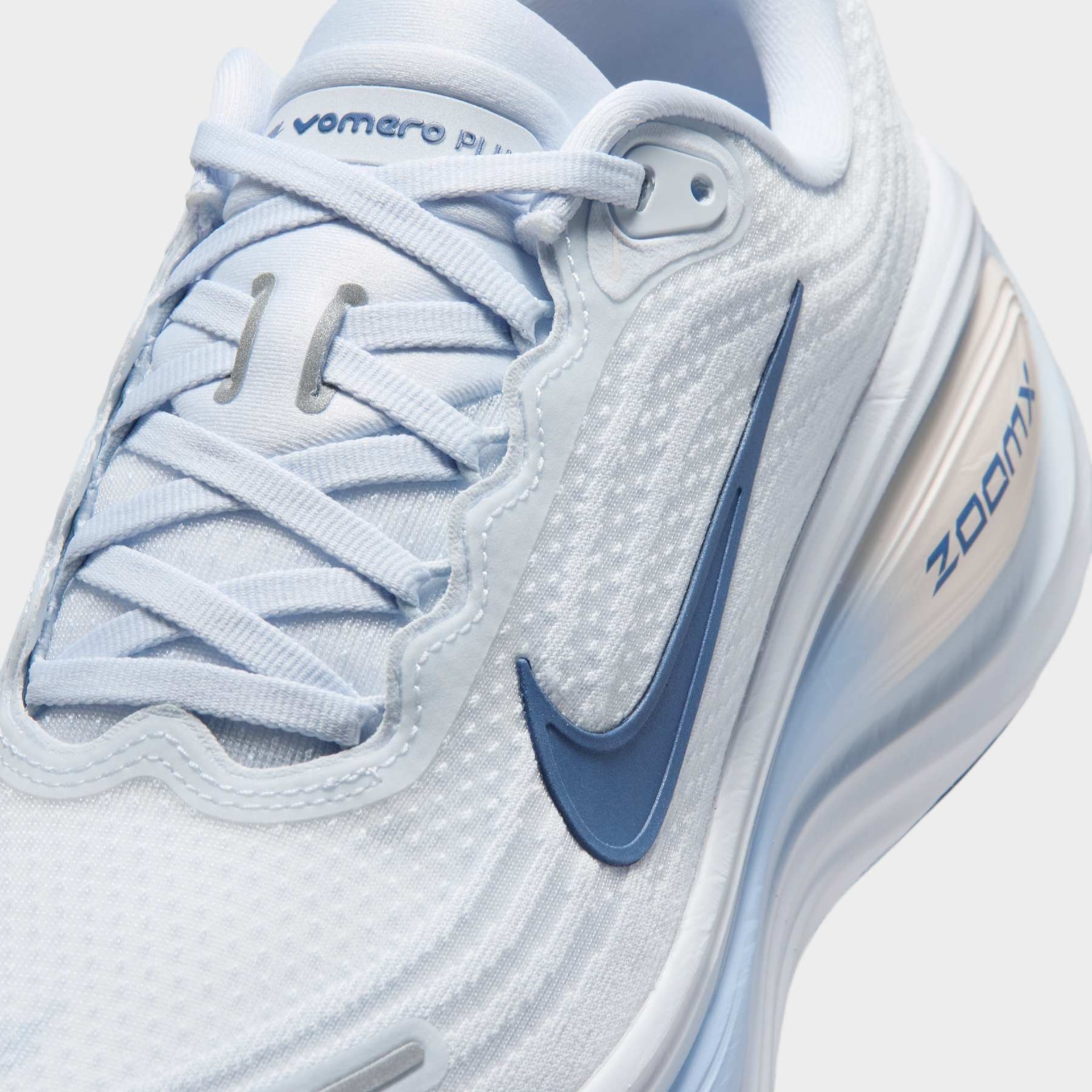 Tênis Nike Vomero Plus Feminino - Foto 7