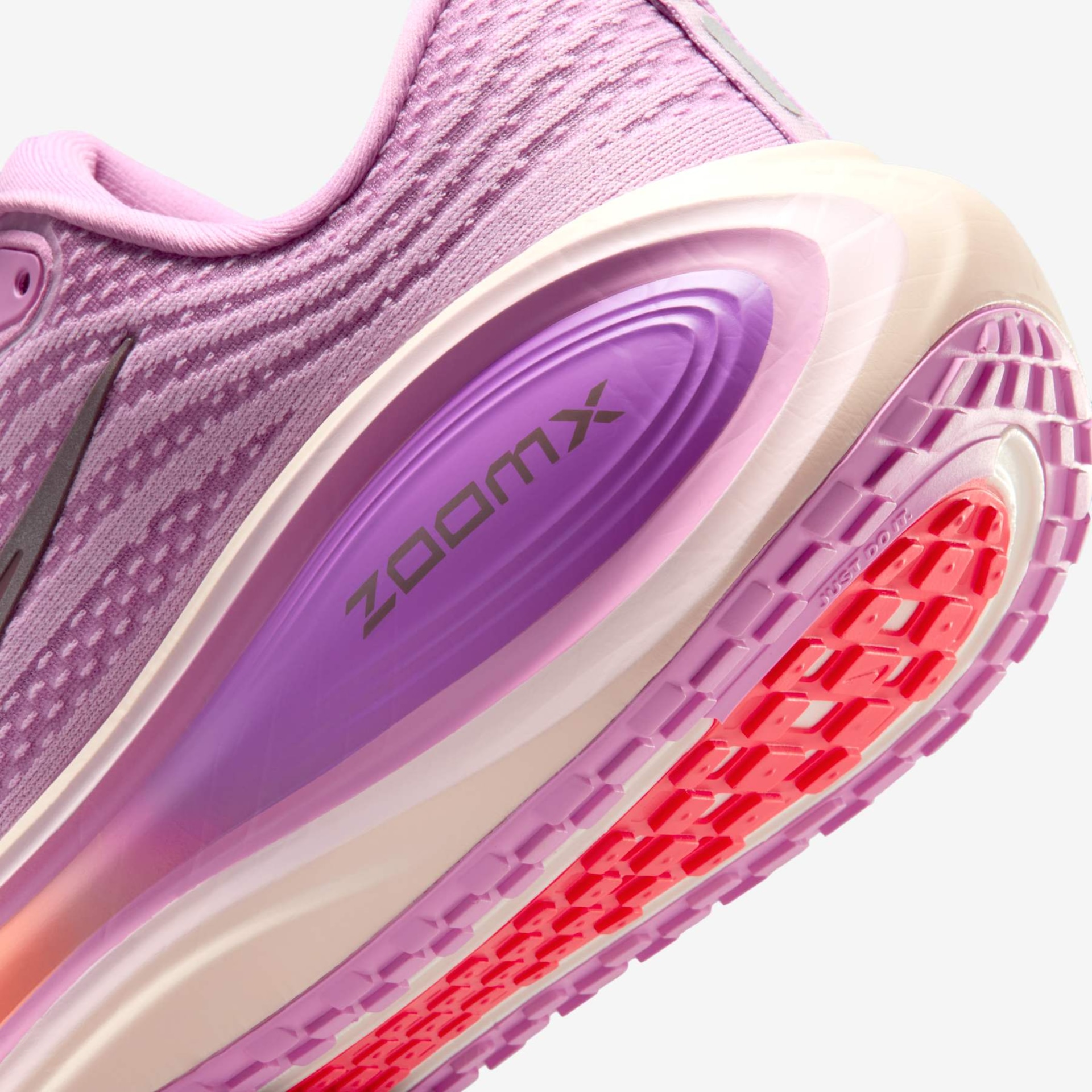 Tênis Nike Vomero Plus Feminino - Foto 8