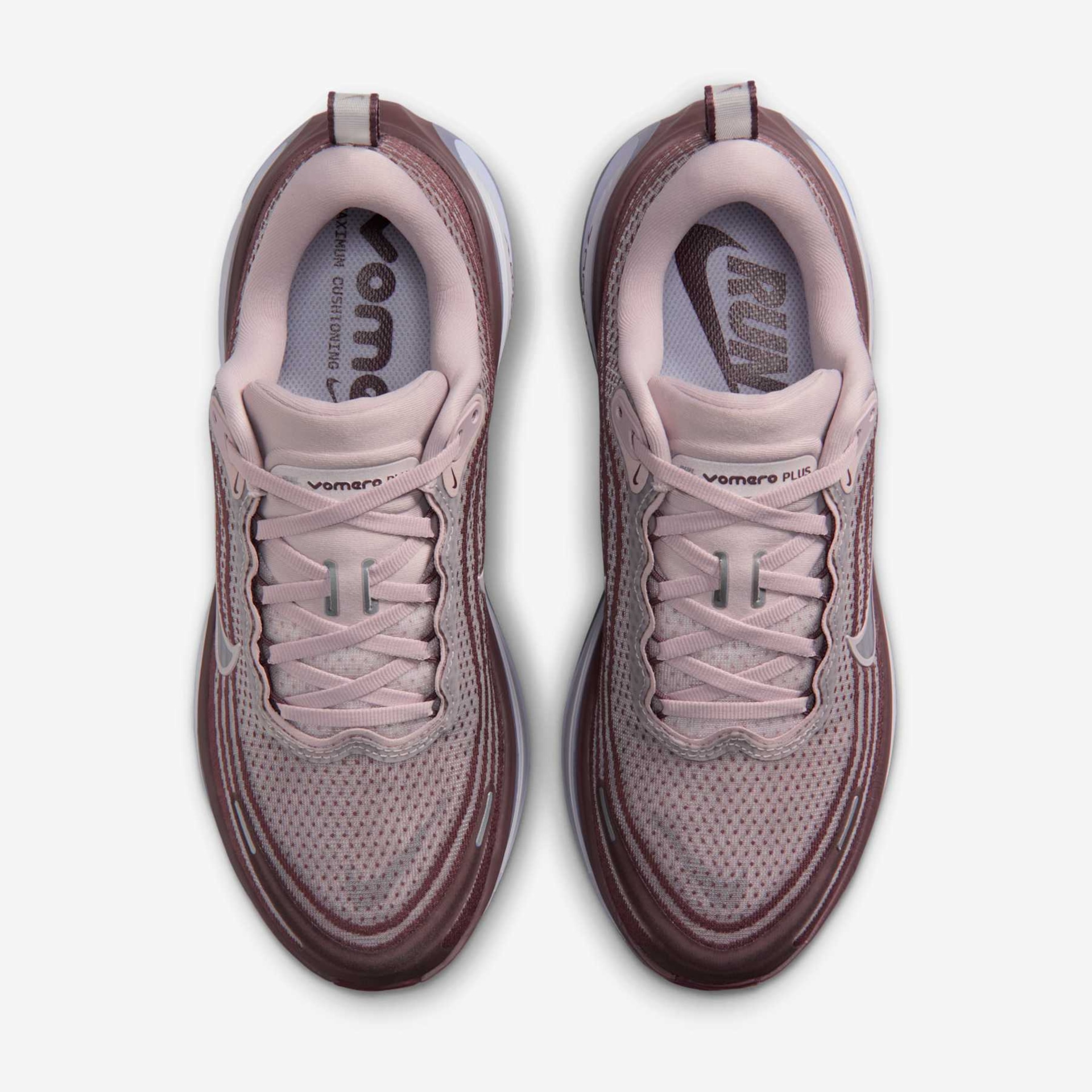 Tênis Nike Vomero Plus Feminino - Foto 4