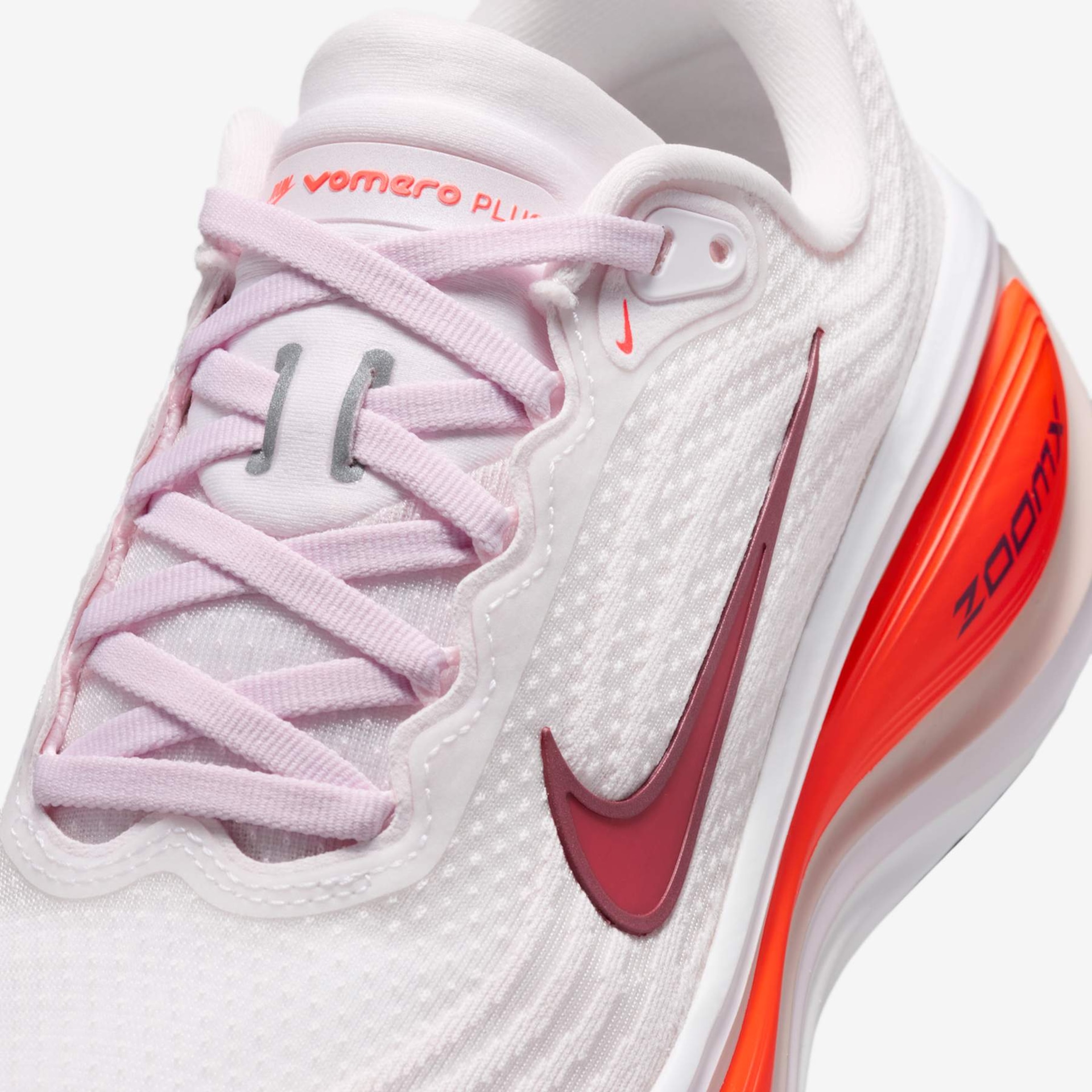 Tênis Nike Vomero Plus Feminino - Foto 7