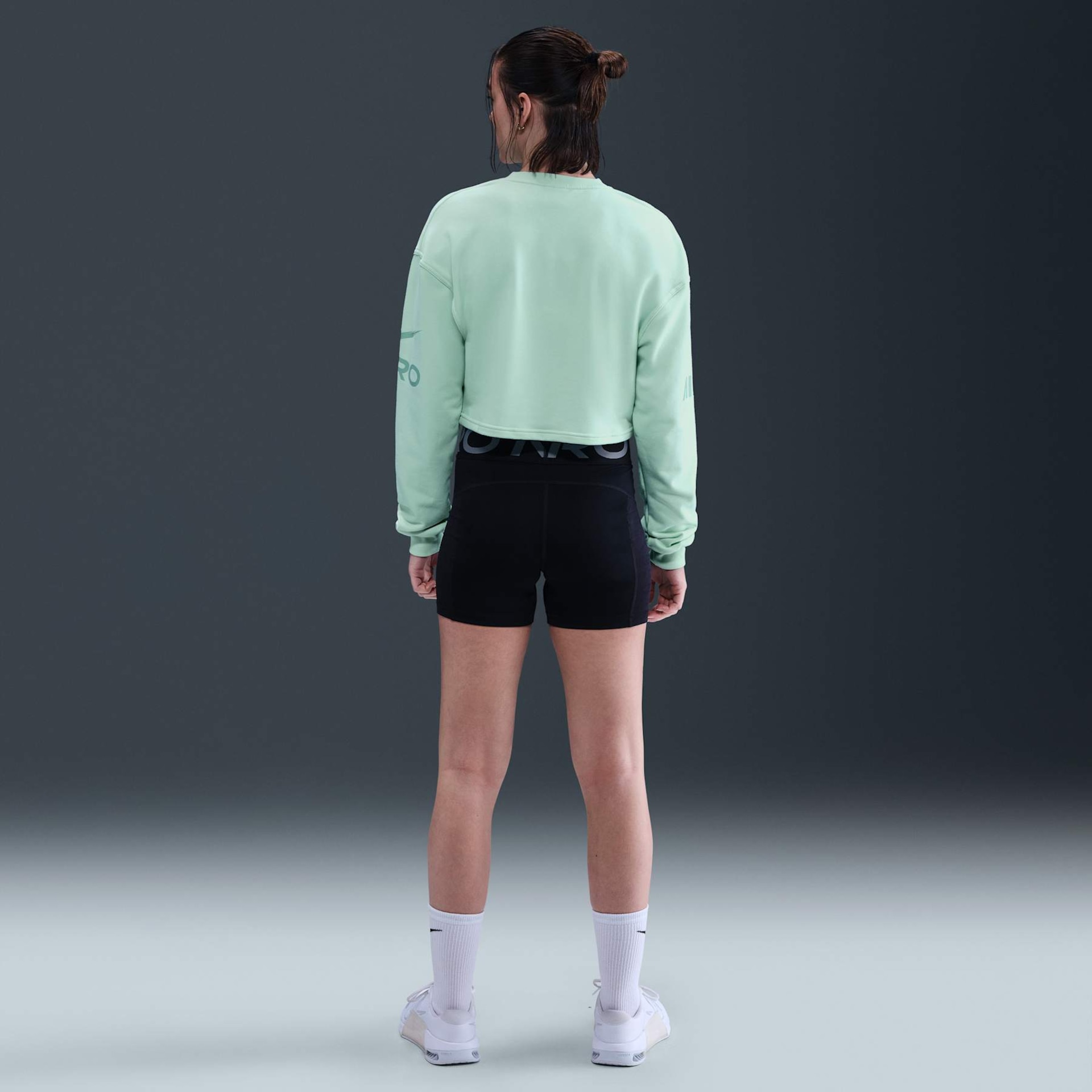 Blusão Dri-FIT Nike Pro Crew Feminino - Foto 5