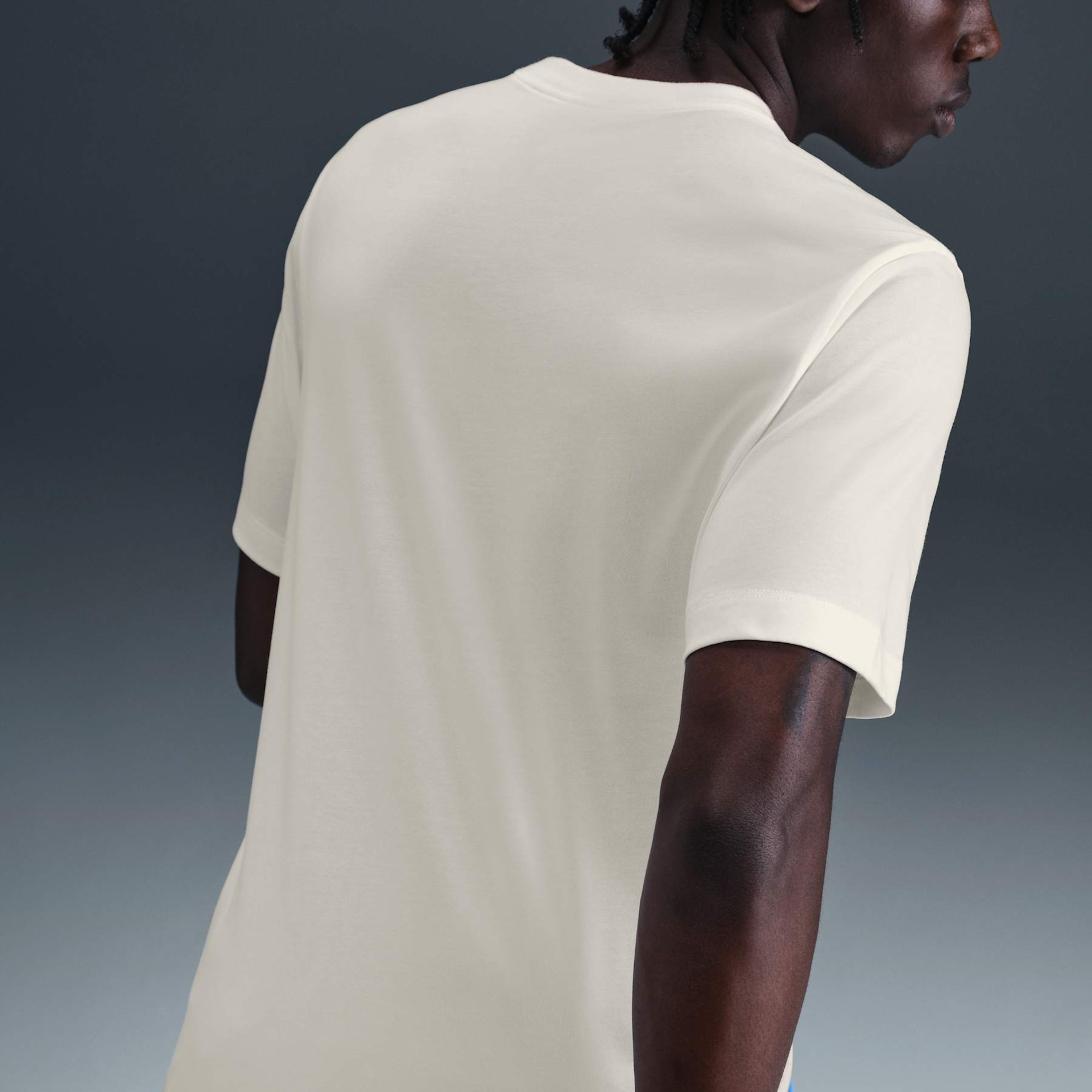 Camiseta Dri-FIT Nike Trail Energy Masculina - Foto 2