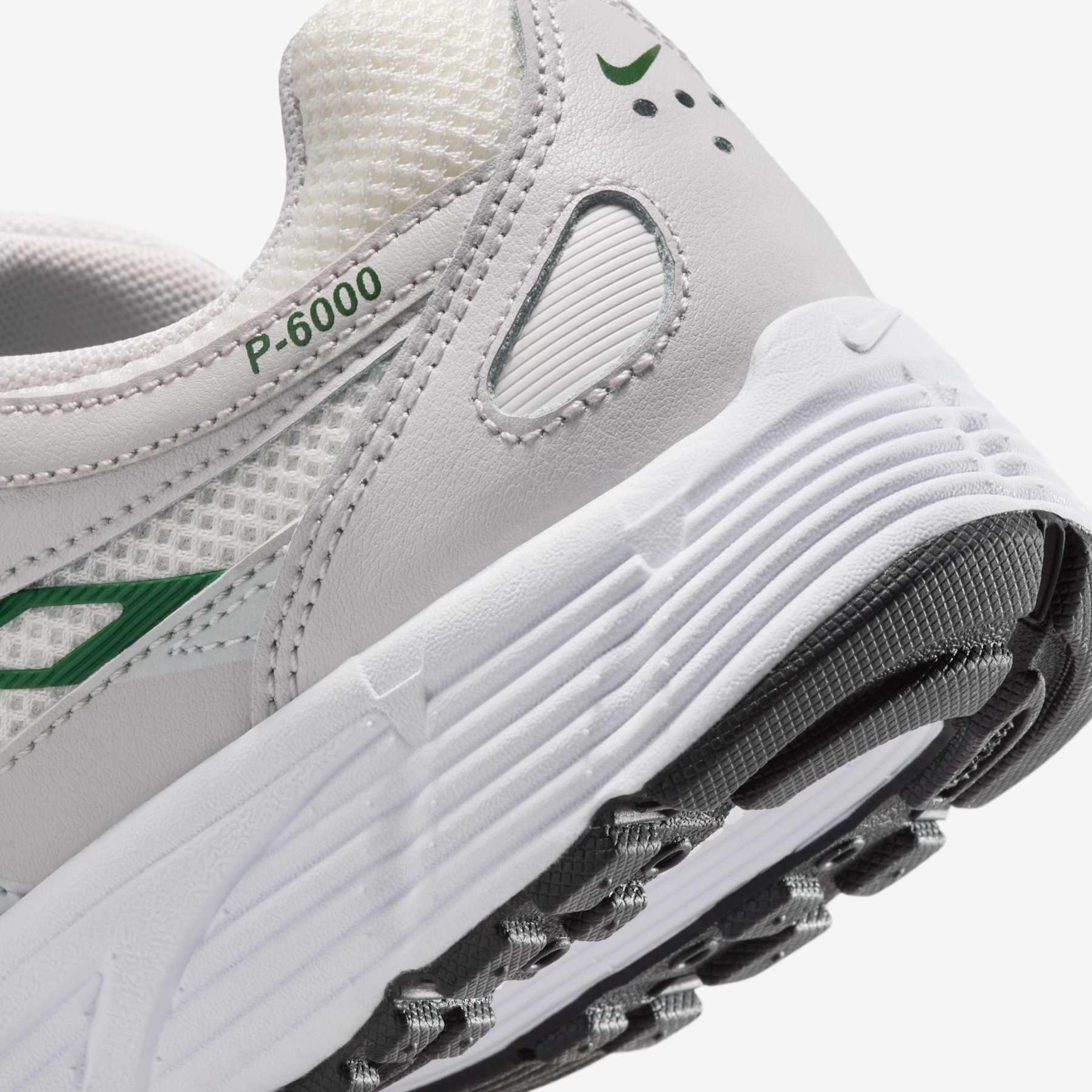 Tênis Nike P-6000 Infantil - Foto 8