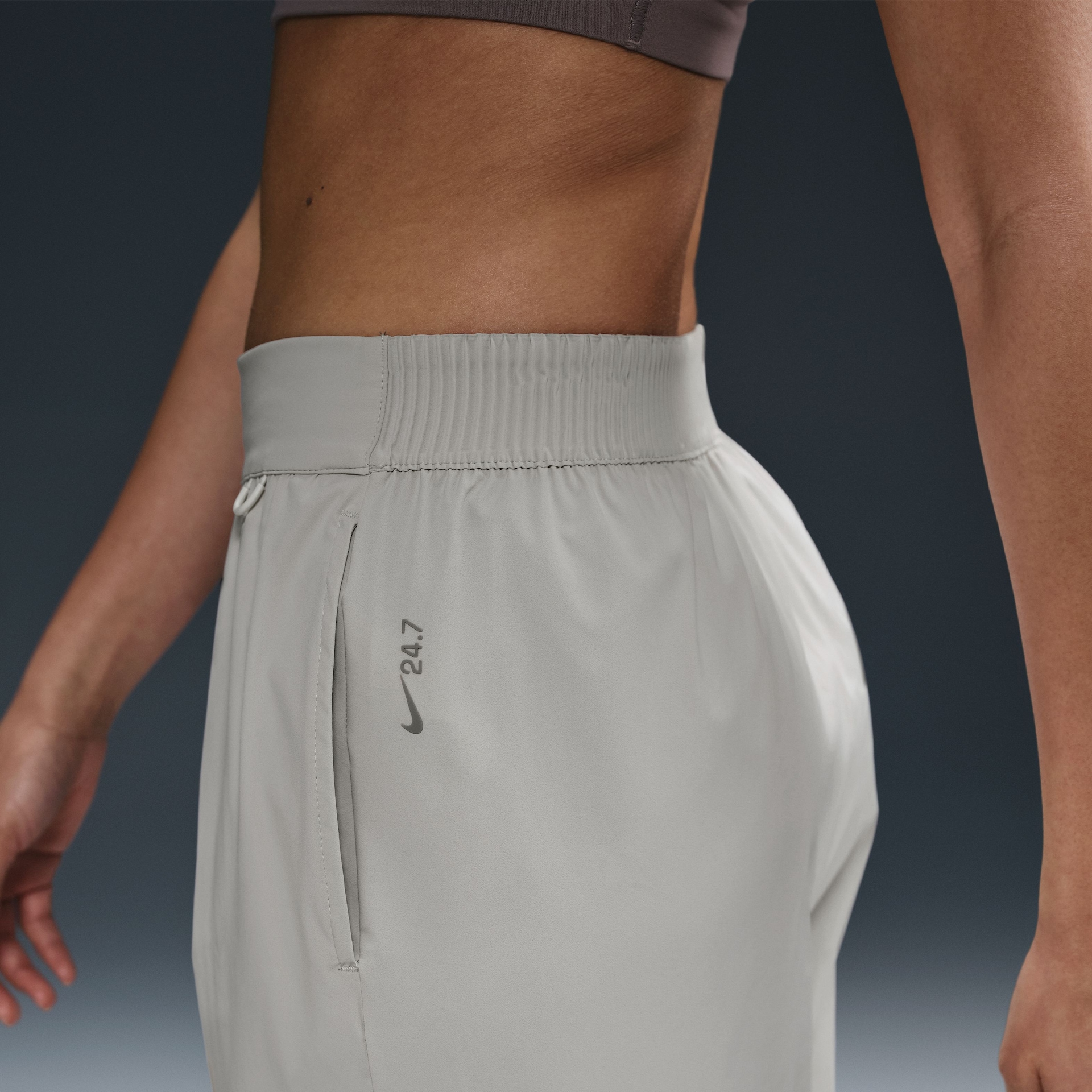 Calça Nike 24.7 Feminina - Foto 5