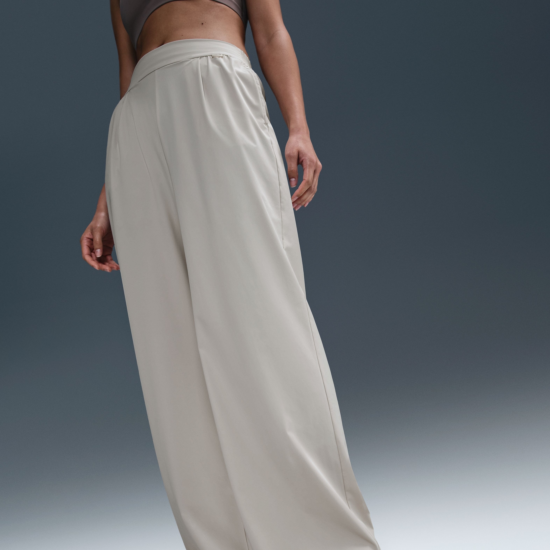 Calça Nike 24.7 Feminina - Foto 4