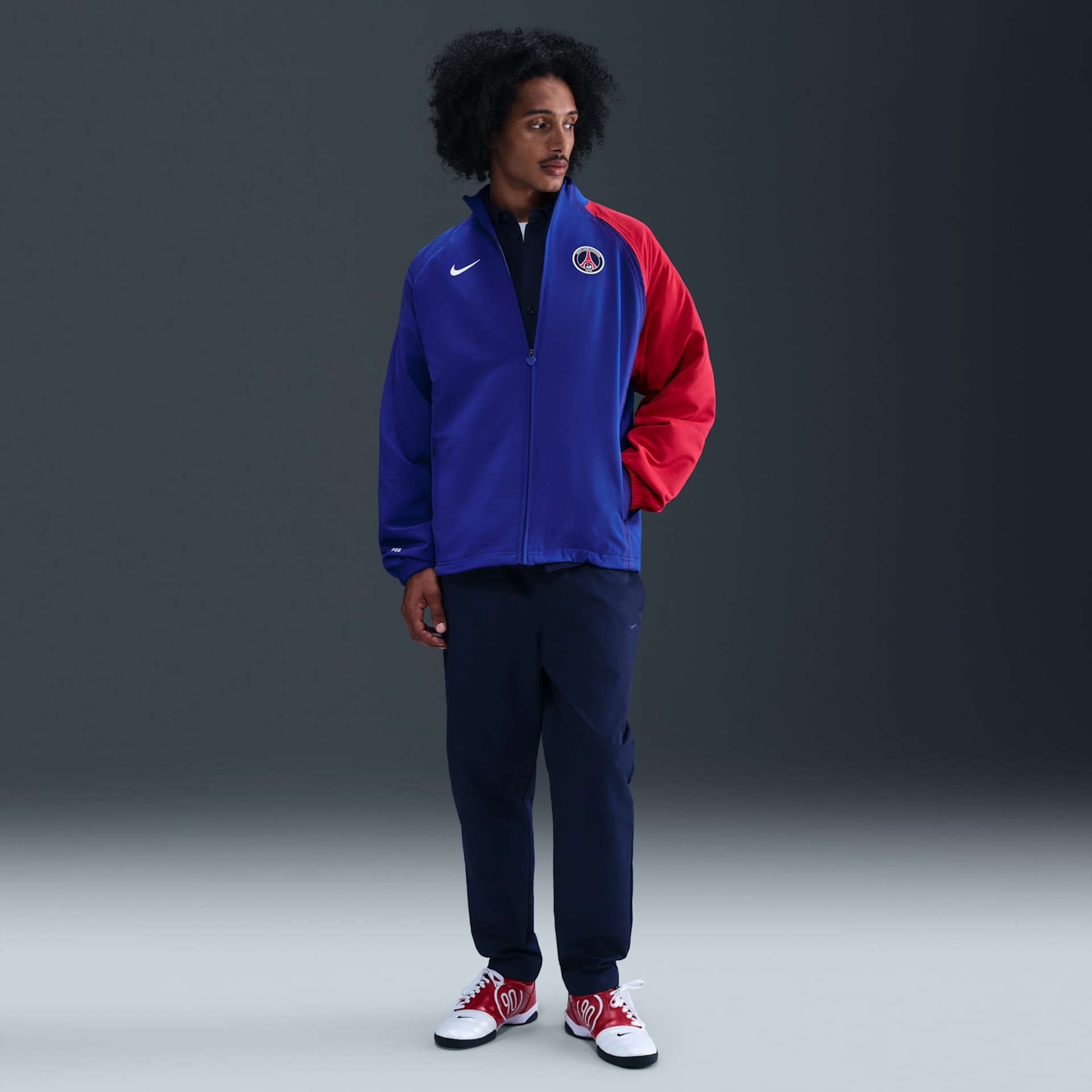 Jaqueta Paris Saint-Germain Nike Reedição Total 90 Masculina - Foto 4