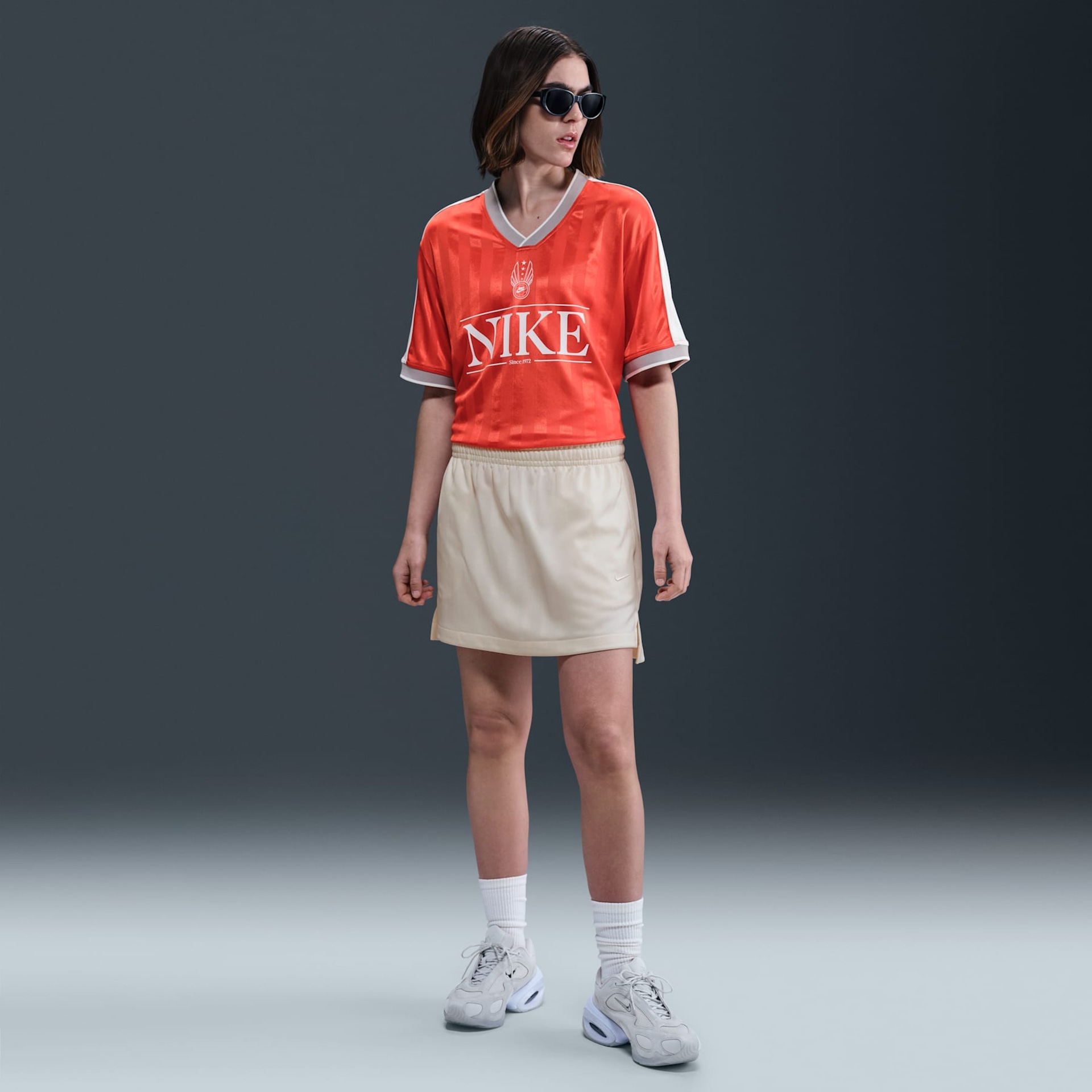 Imagem principal de Saia Nike Sportswear Stripe Track Feminina