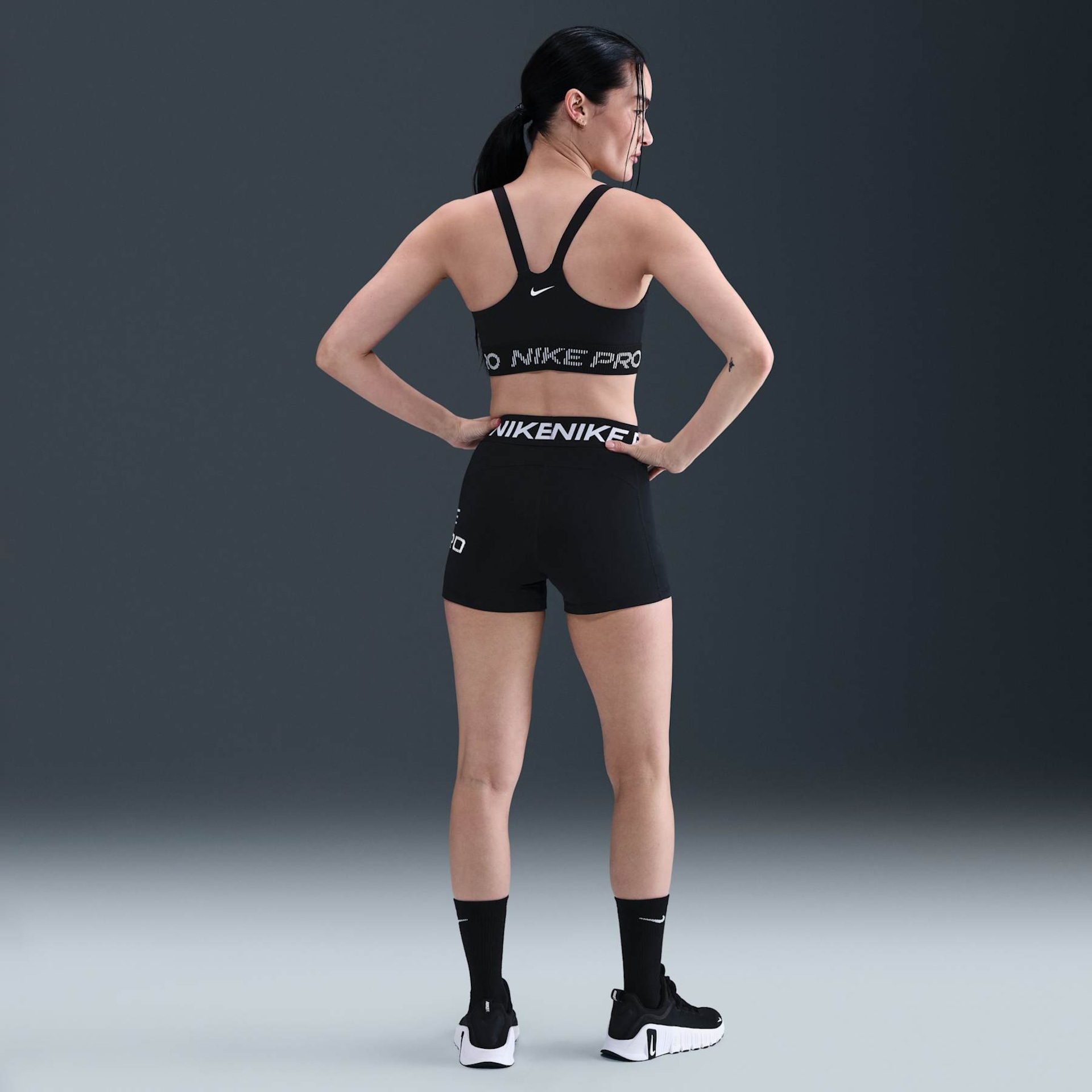 Top Nike Pro Feminino - Foto 5