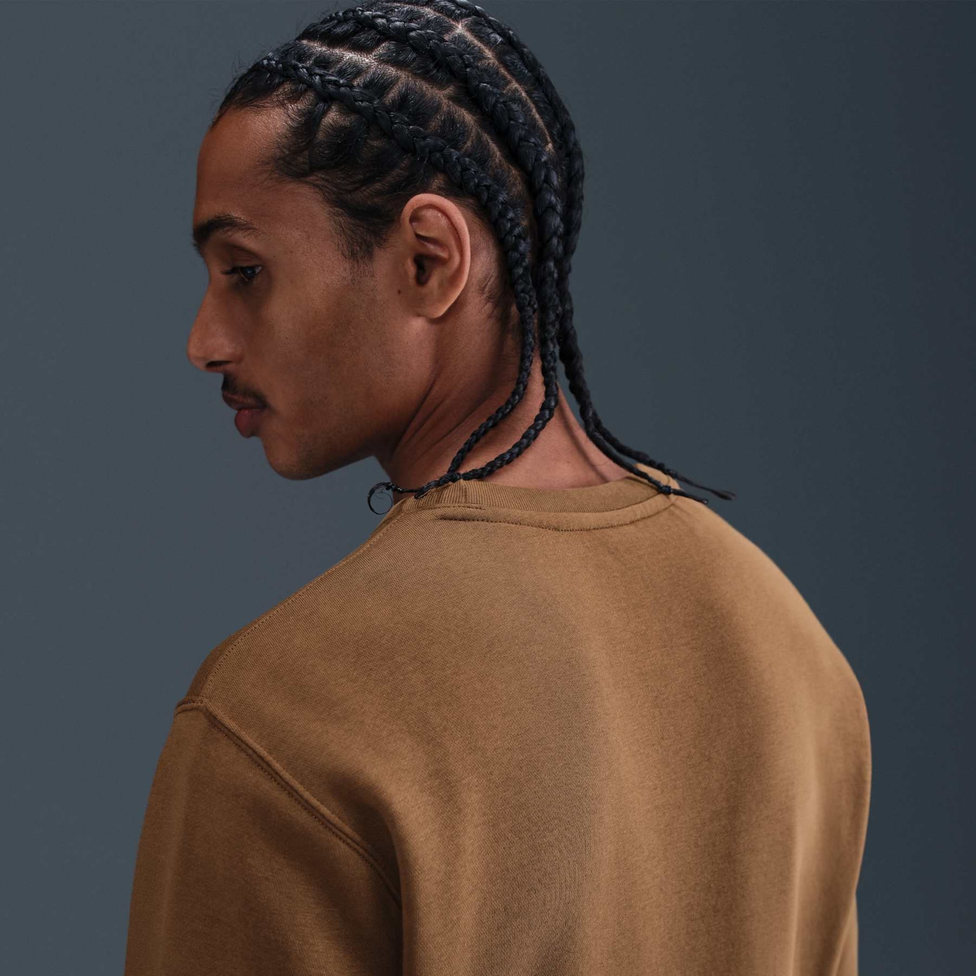 Blusão Nike Club Basketball GFX Crew Masculino - Foto 2