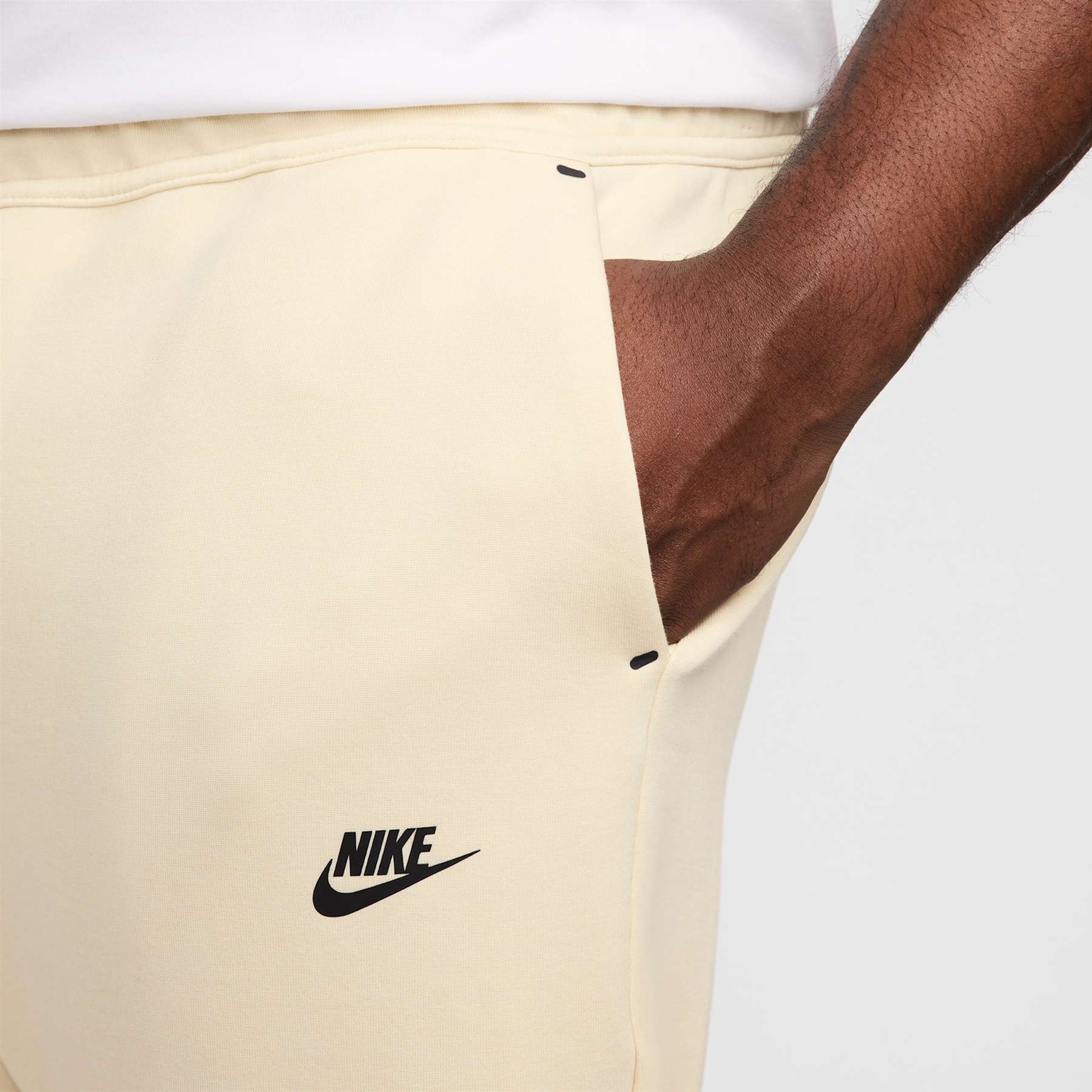 Calça Nike Sportswear Tech Fleece Masculina - Foto 13