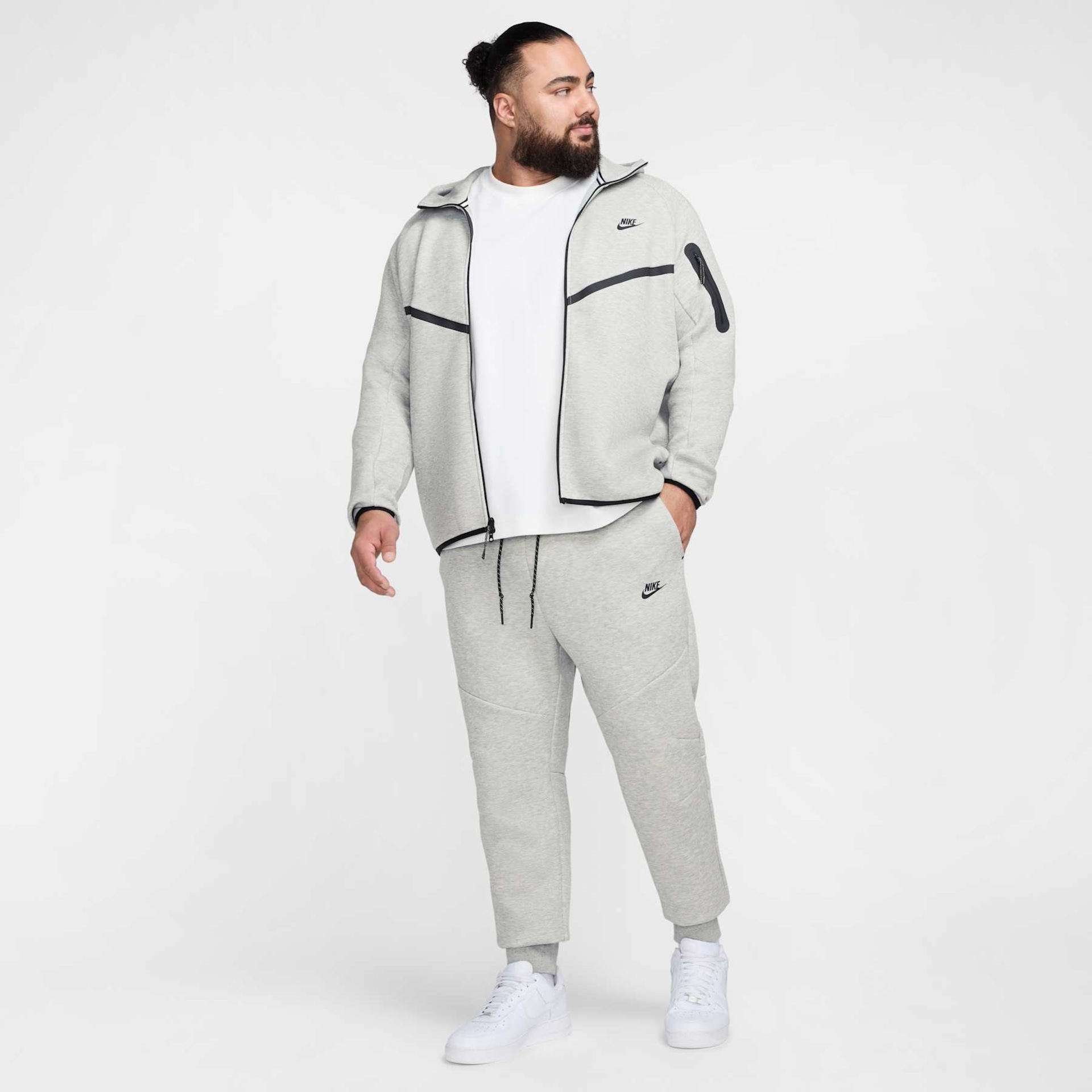 Calça Nike Sportswear Tech Fleece Masculina - Foto 16