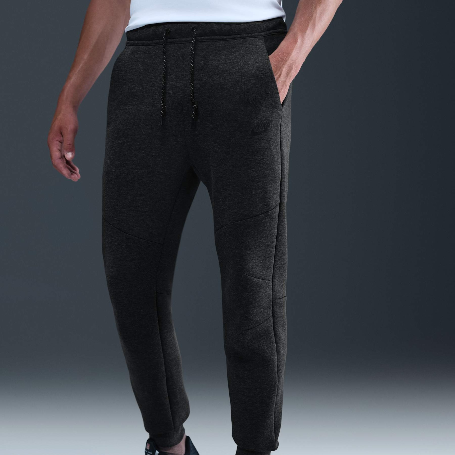 Calça Nike Sportswear Tech Fleece Masculina - Foto 2