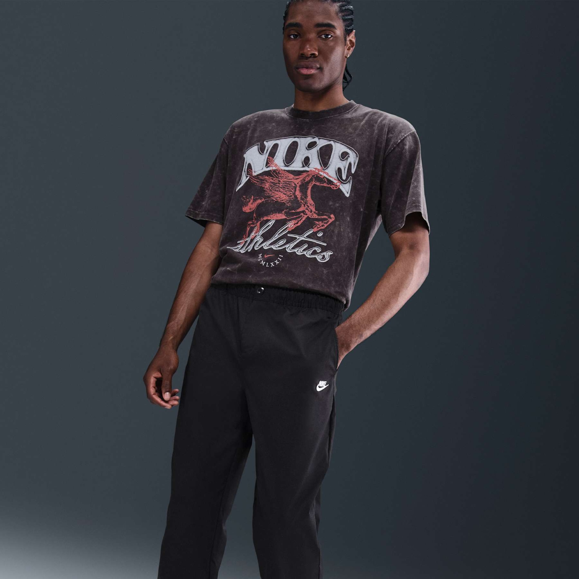 Calça Nike Club Taper Masculina - Foto 2