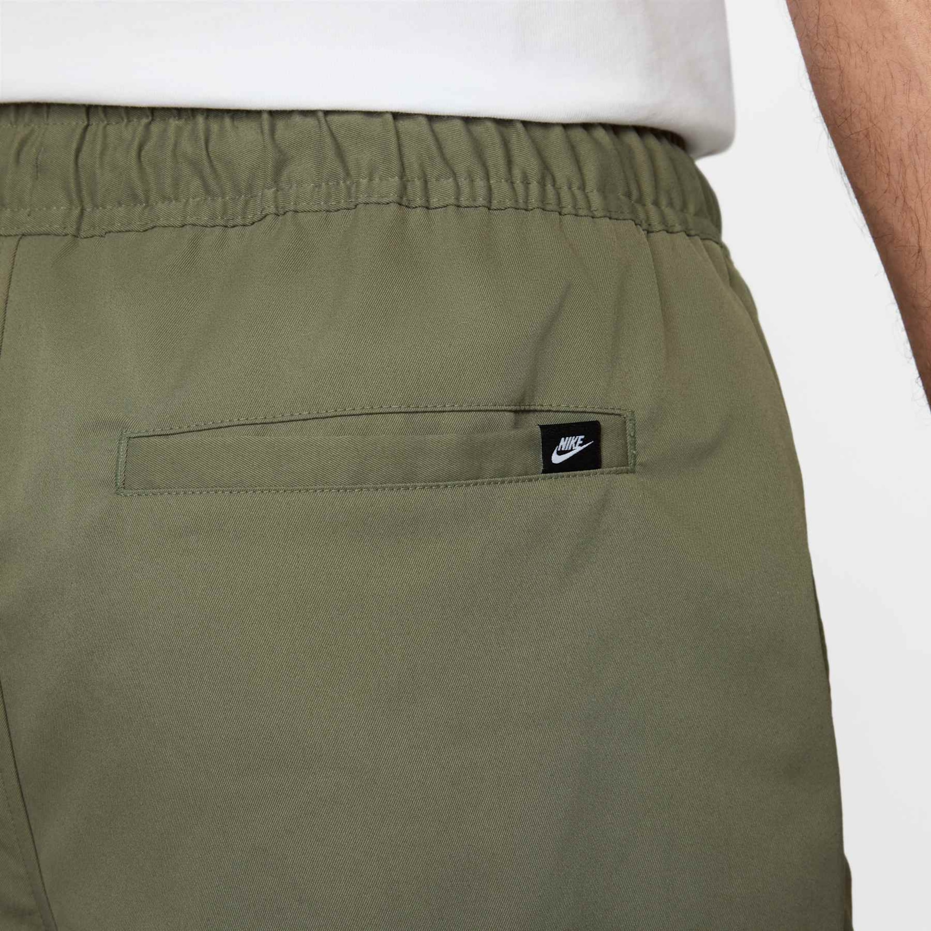 Calça Nike Club Taper Masculina - Foto 6