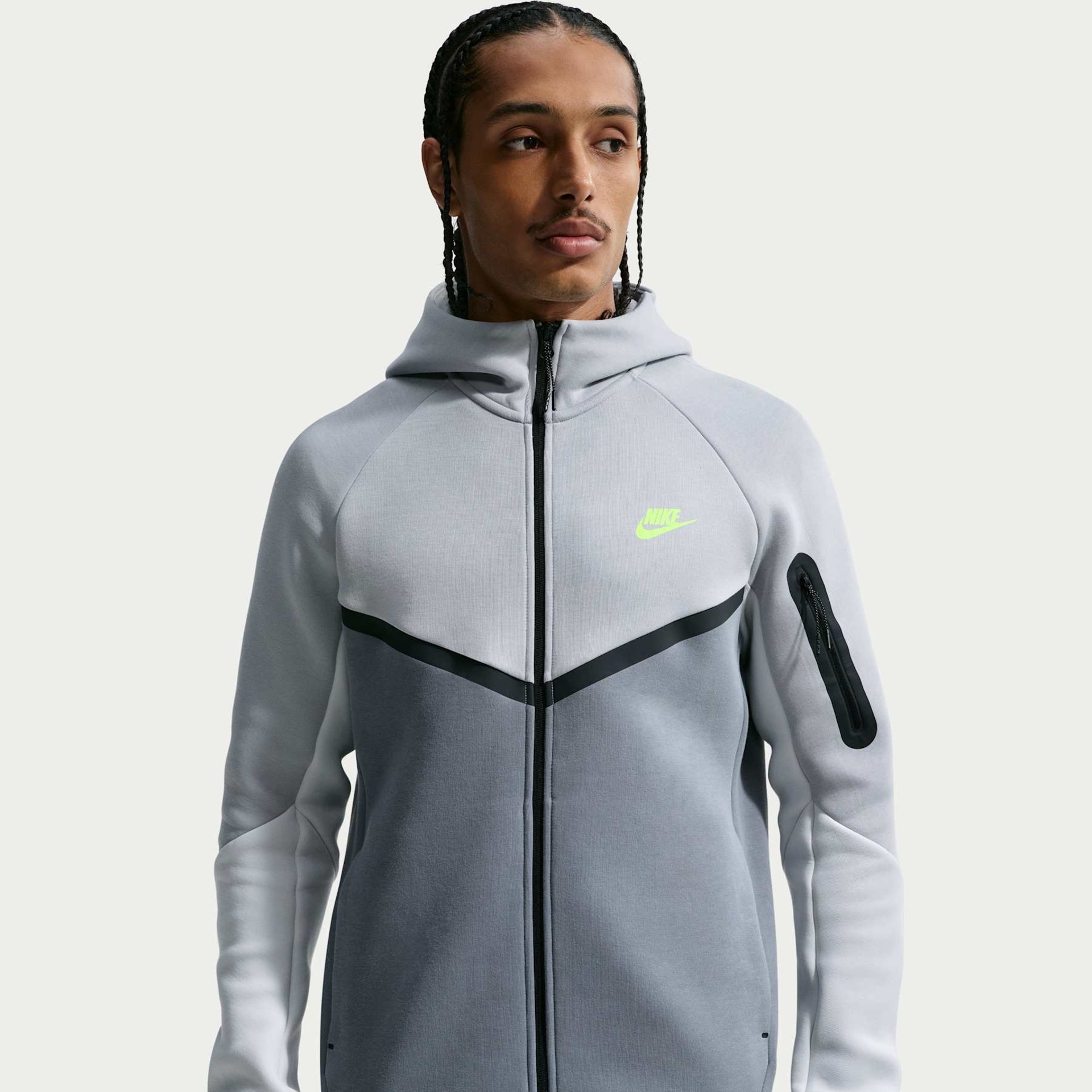 Jaqueta Nike Sportswear Tech Windrunner Masculina - Foto 1