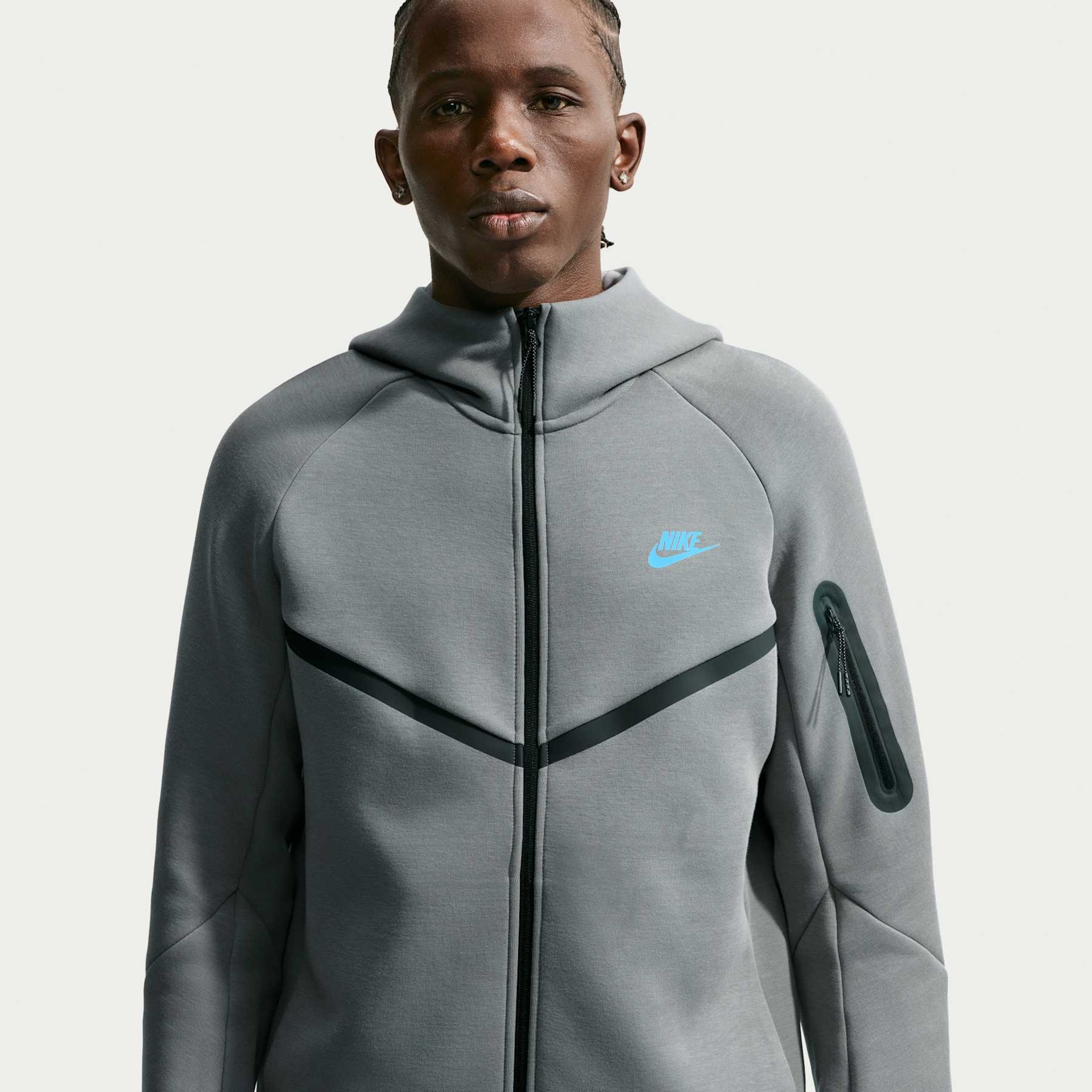 Jaqueta Nike Sportswear Tech Windrunner Masculina - Foto 1