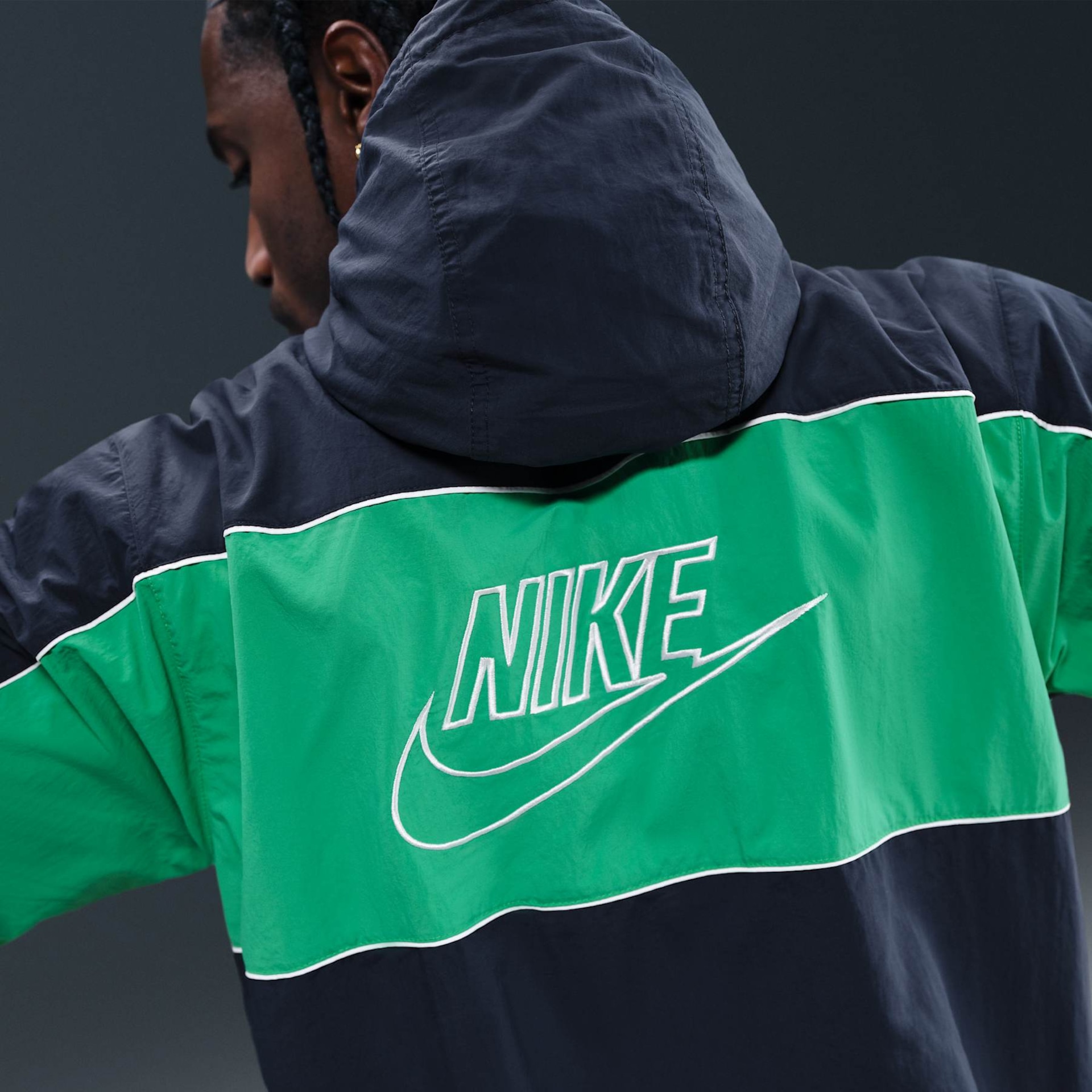 Jaqueta Nike Club Athlete Masculina - Foto 2