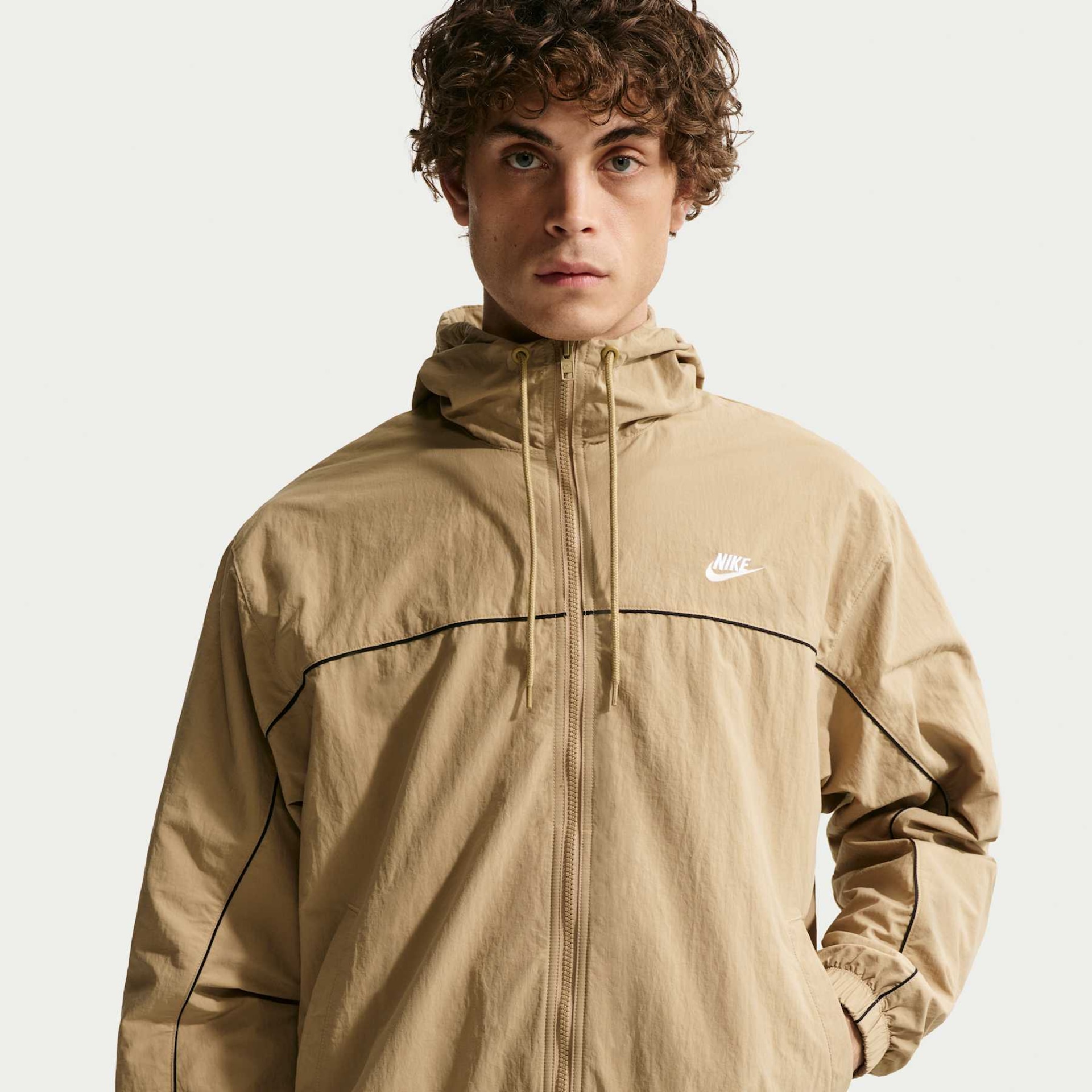 Jaqueta Nike Club Athlete Masculina - Foto 1