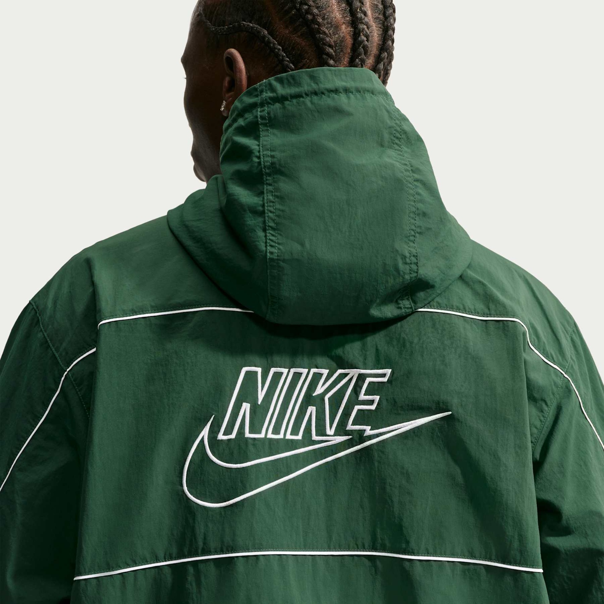 Jaqueta Nike Club Athlete Masculina - Foto 2